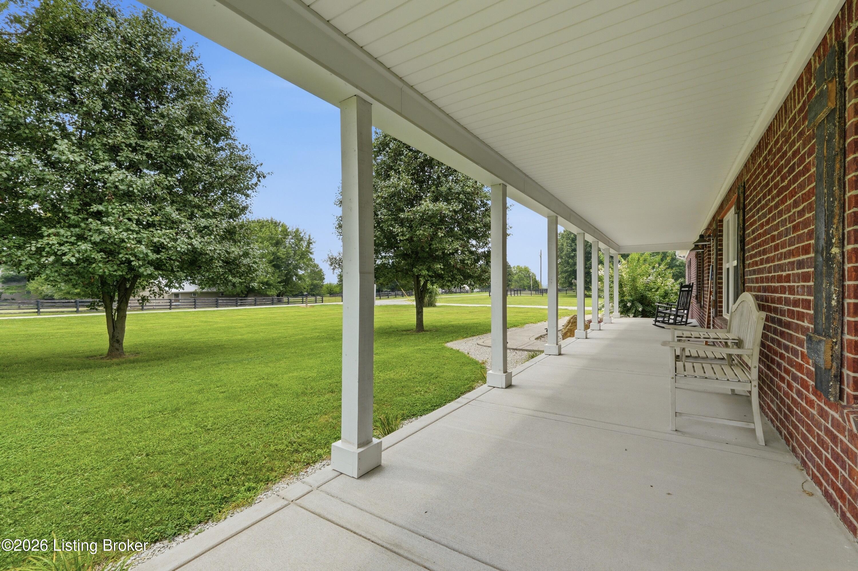 3712 Blossom Dr Property Photo 8