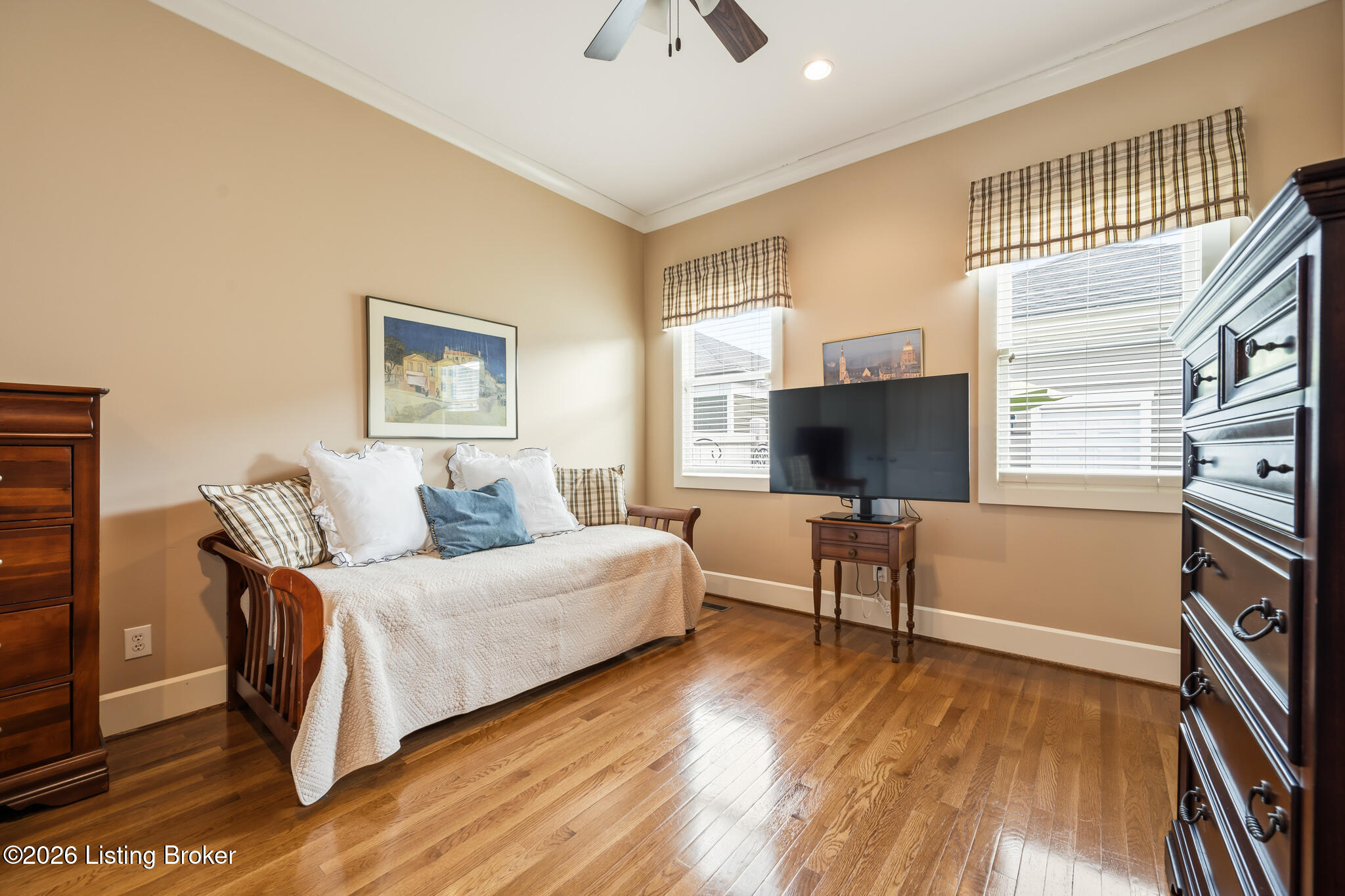 9211 Featherbell Blvd Property Photo 17