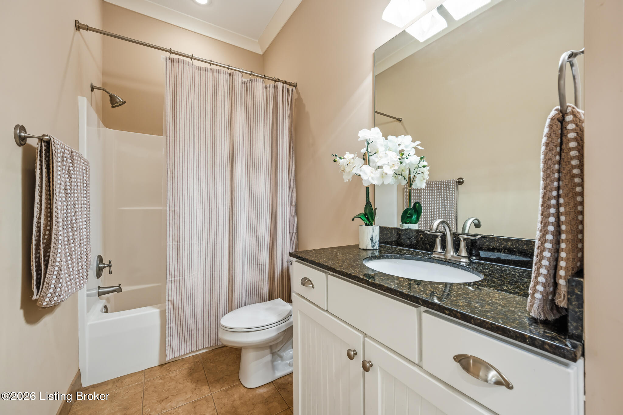 9211 Featherbell Blvd Property Photo 18