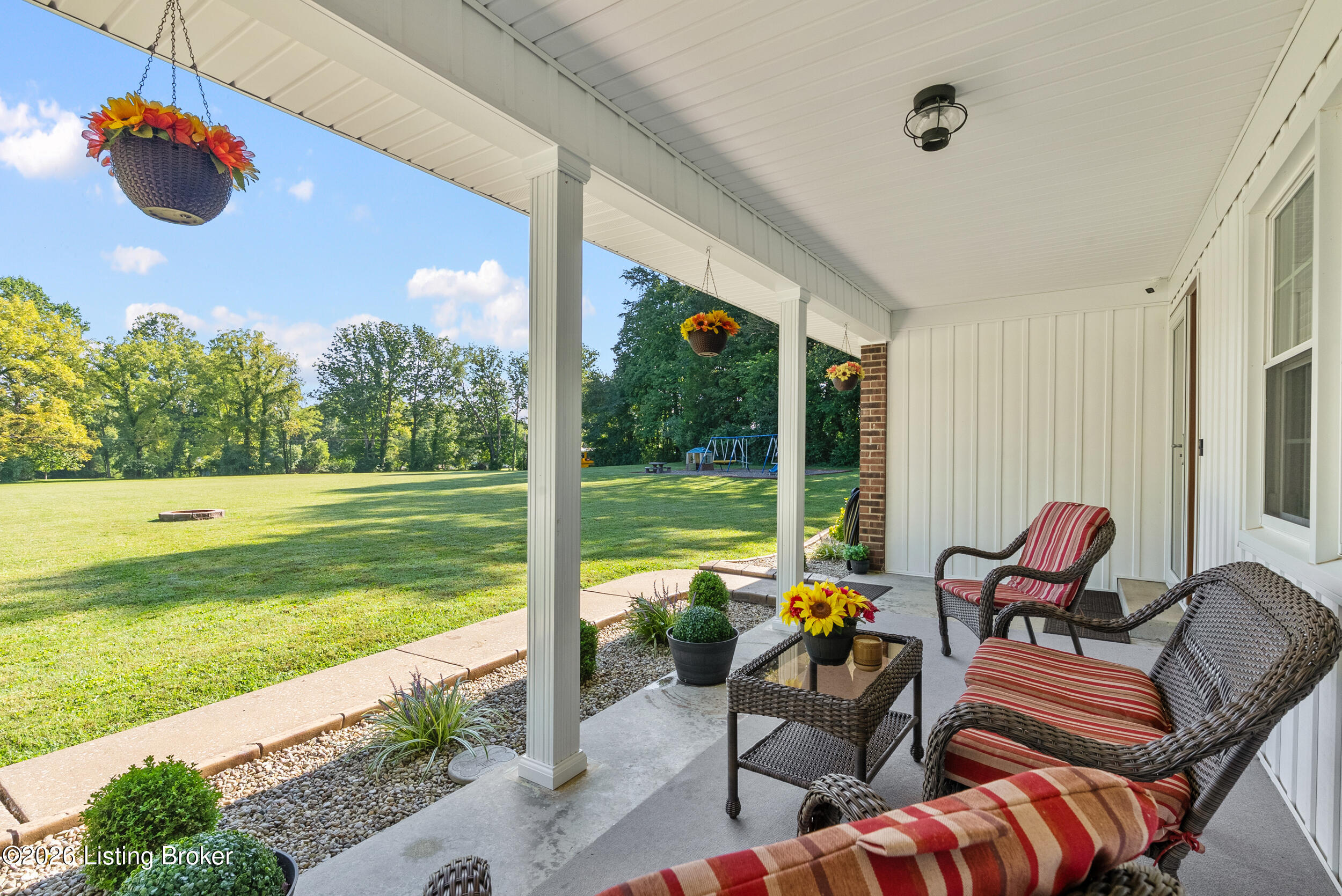 191 Briarway Dr Property Photo 8