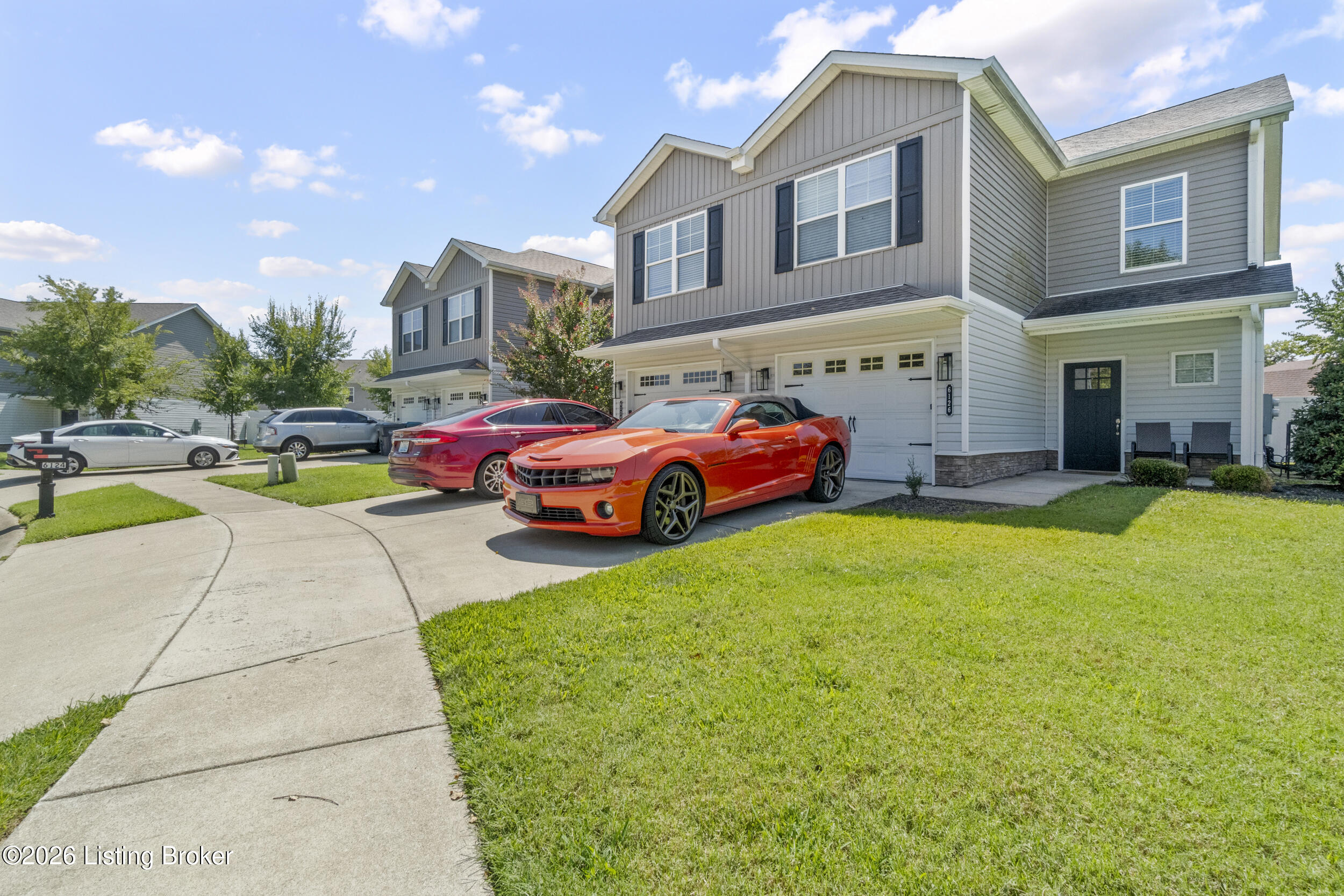 6122 Goalby Dr Property Photo 4