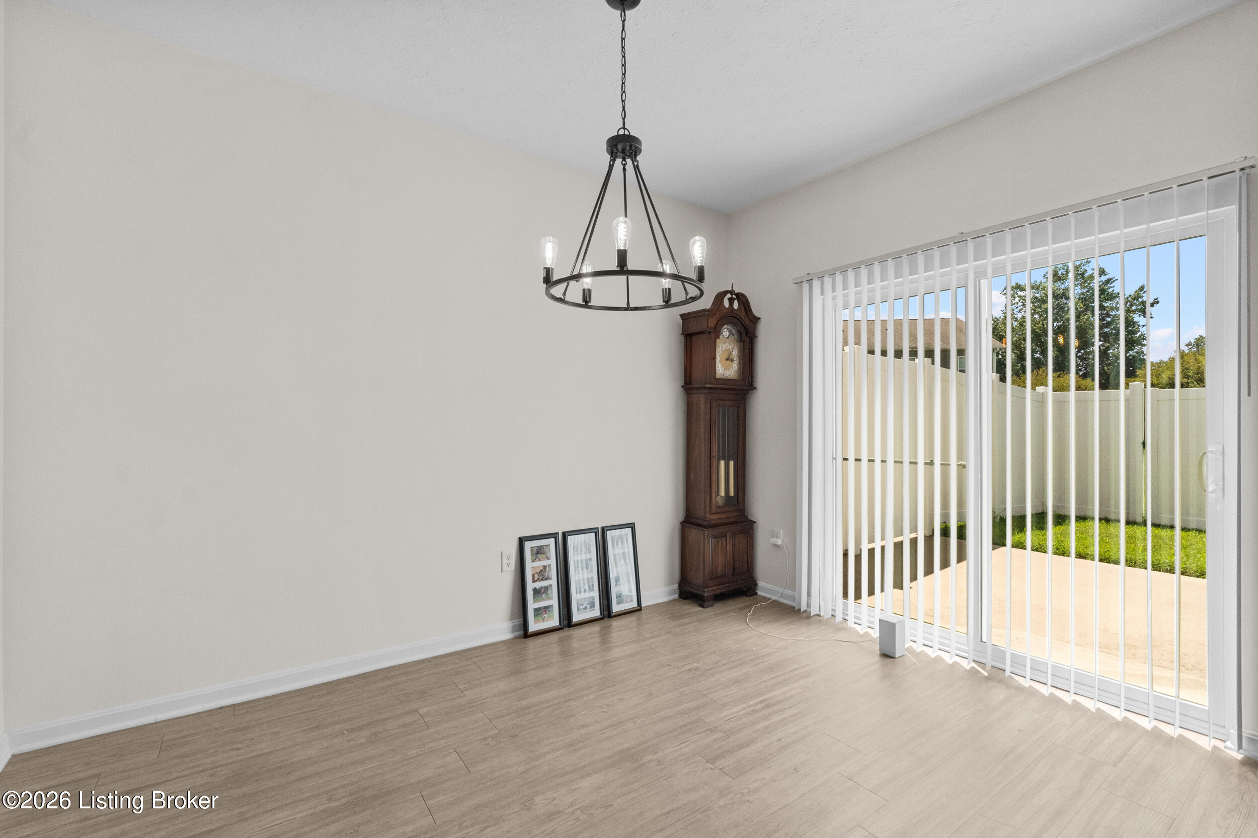 6122 Goalby Dr Property Photo 12