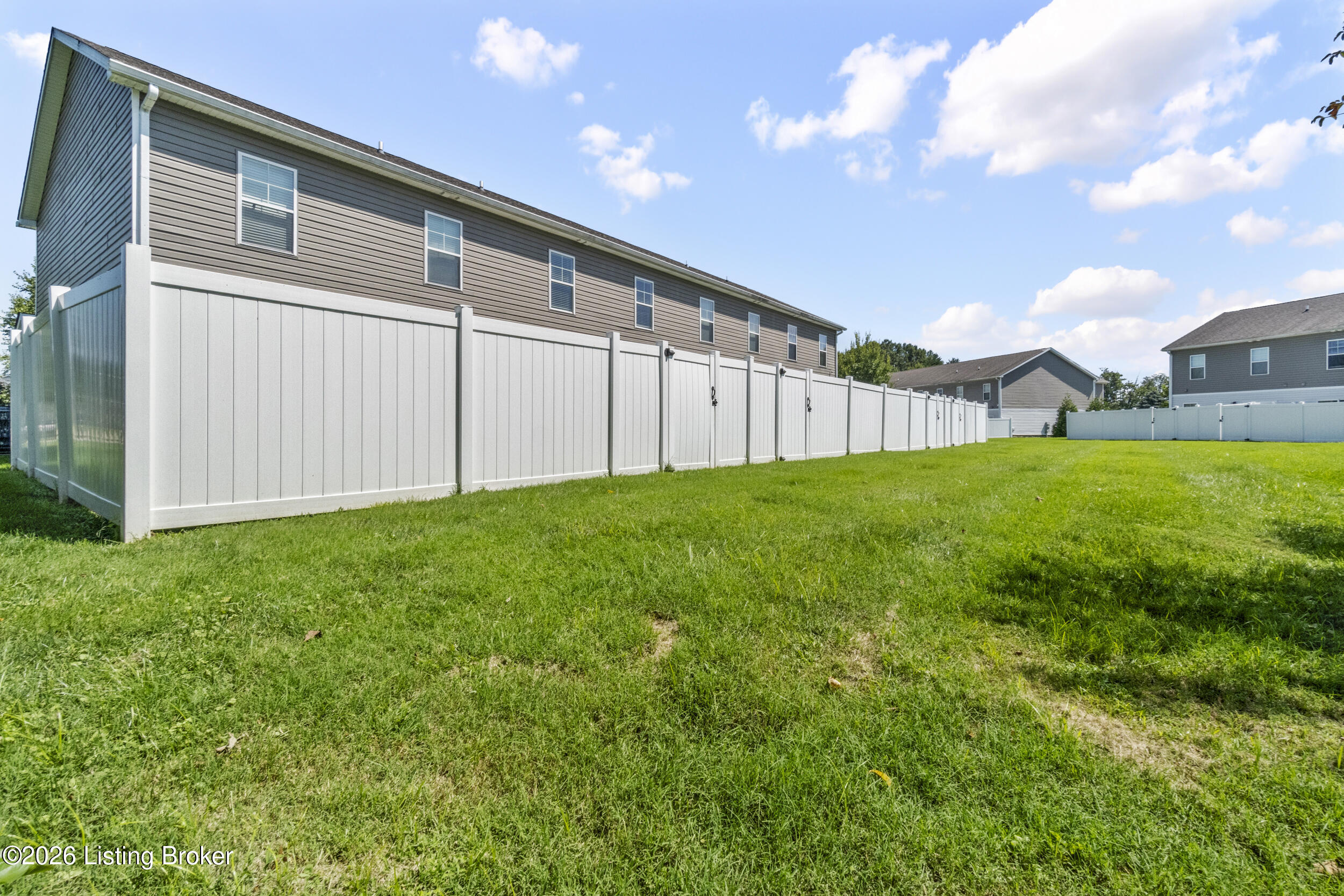 6122 Goalby Dr Property Photo 34