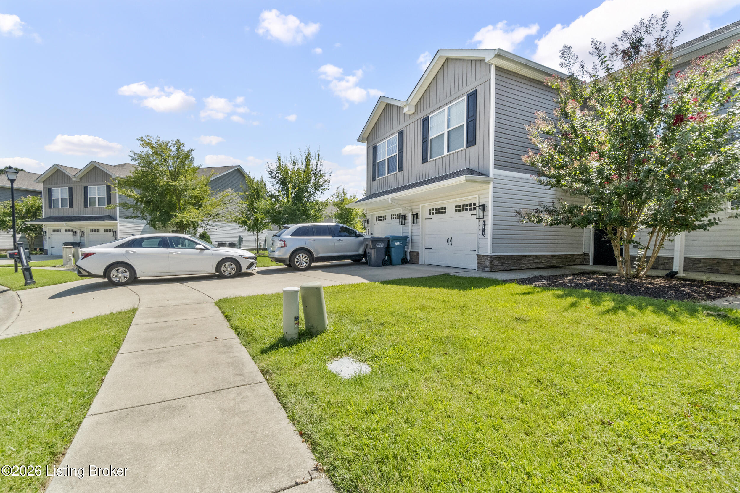 6122 Goalby Dr Property Photo 37