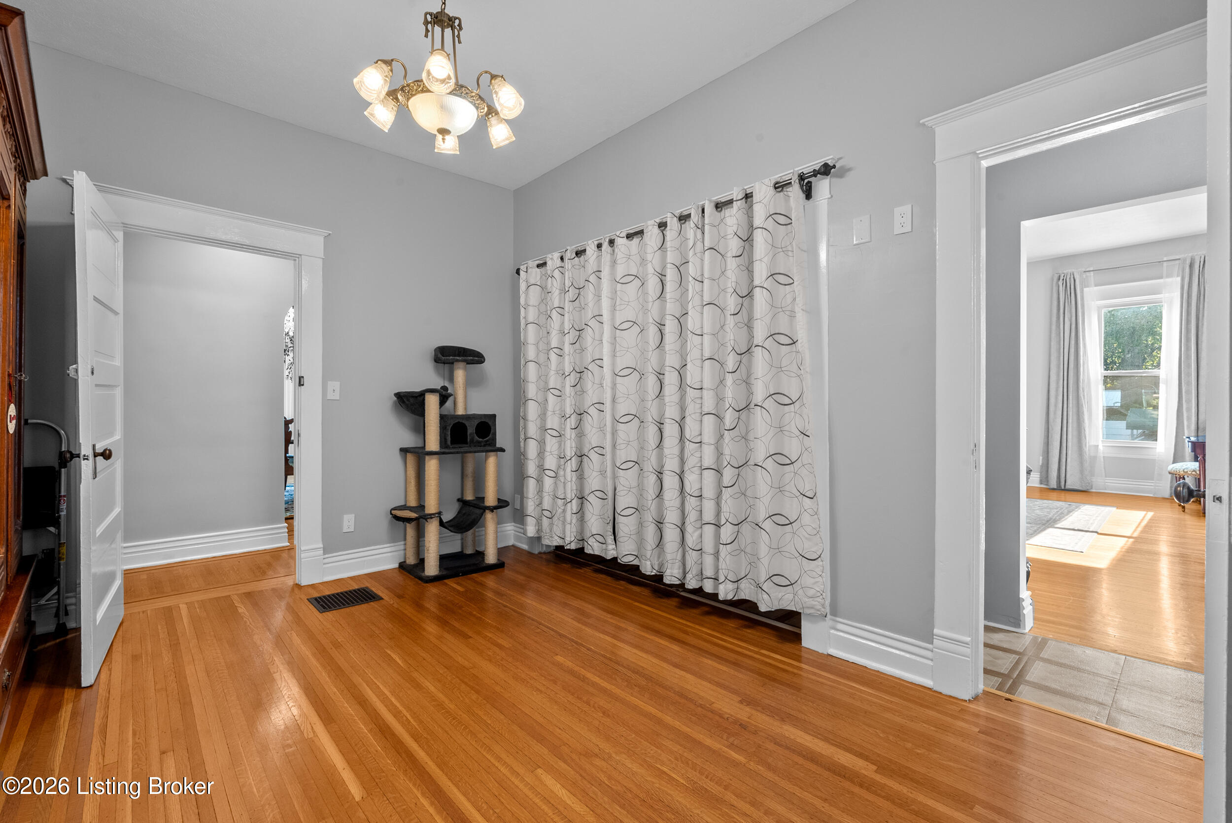 4509 Southcrest Dr Property Photo 16