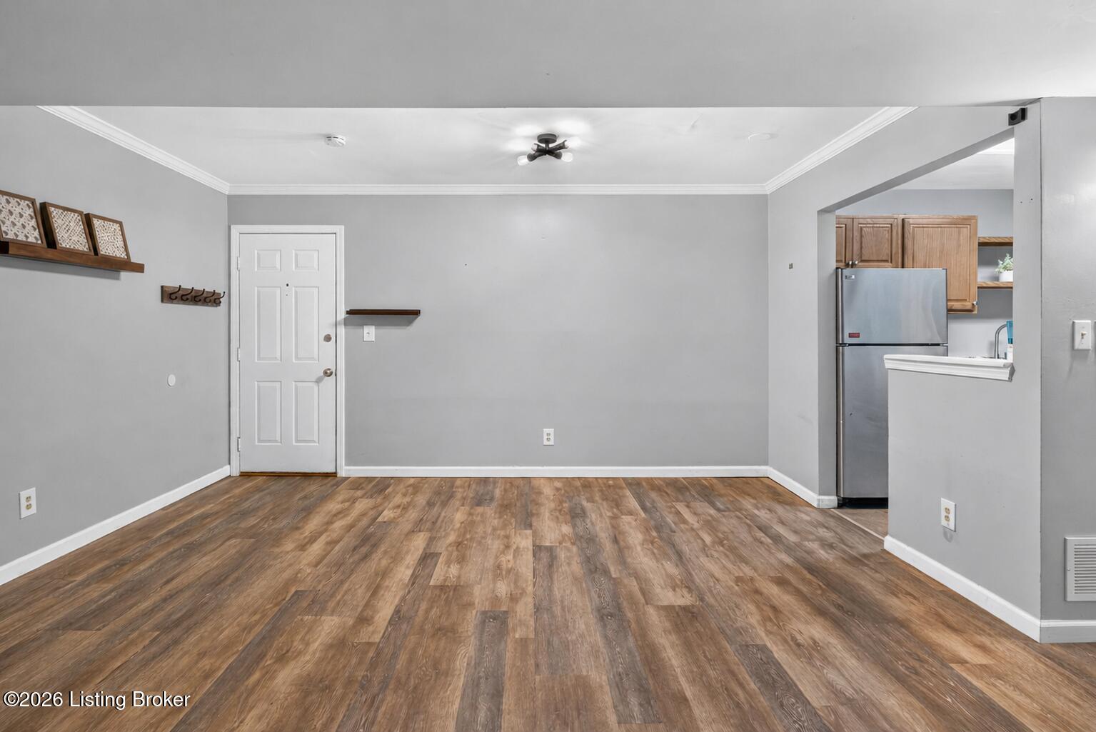 410 Mockingbird Valley Rd Apt 11 Property Photo 8