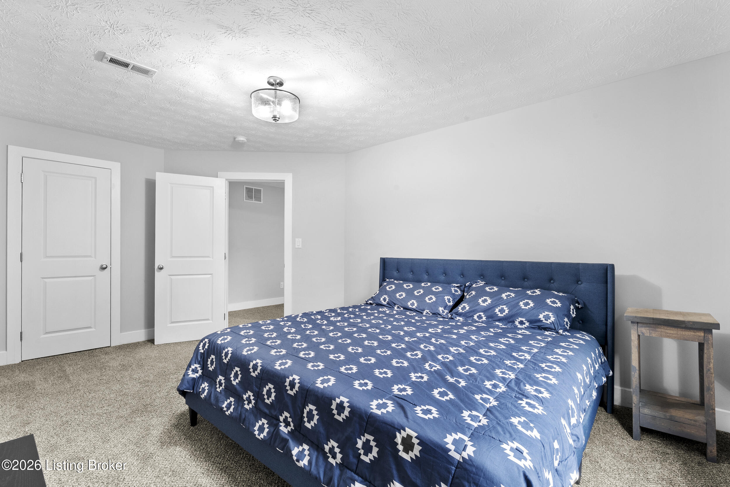 6310 Larkgrove Dr Property Photo 39