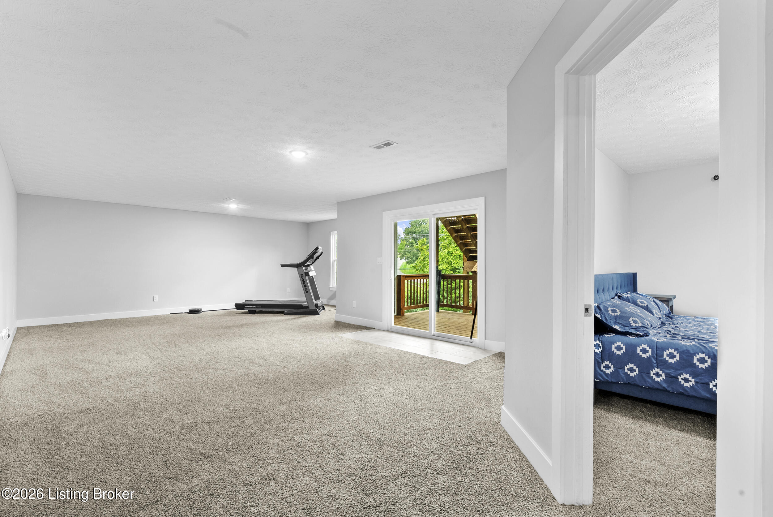 6310 Larkgrove Dr Property Photo 40