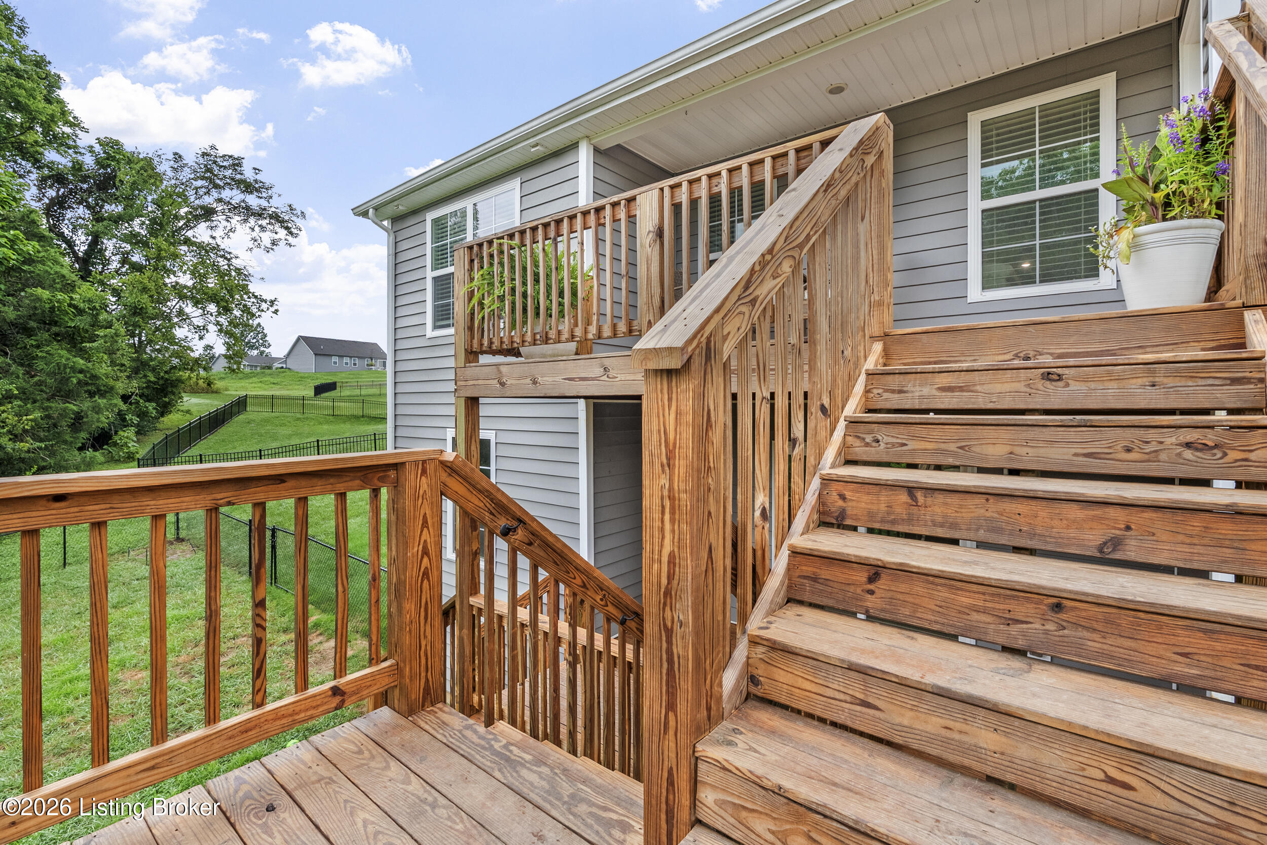 6310 Larkgrove Dr Property Photo 44