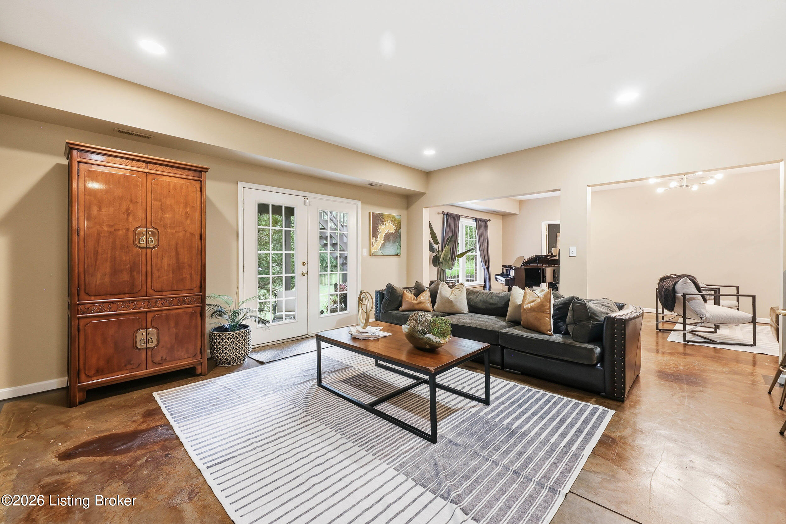 17120 Mallet Hill Dr Property Photo 47