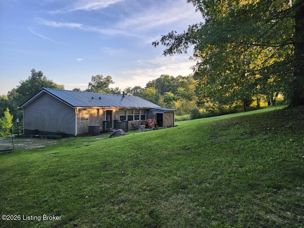 201 Briar Fork Rd Property Photo 2