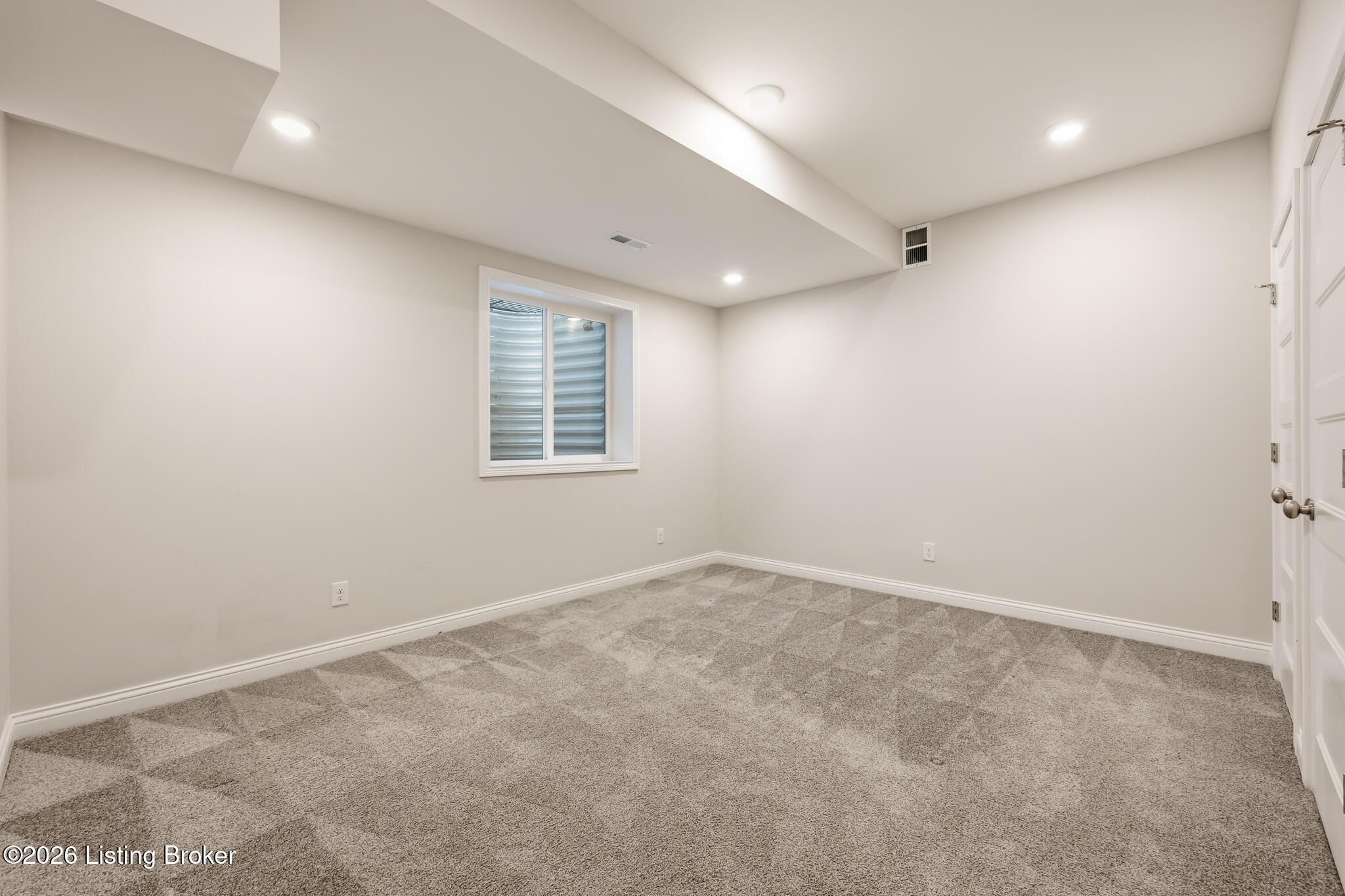 10809 Jimson St Property Photo 13