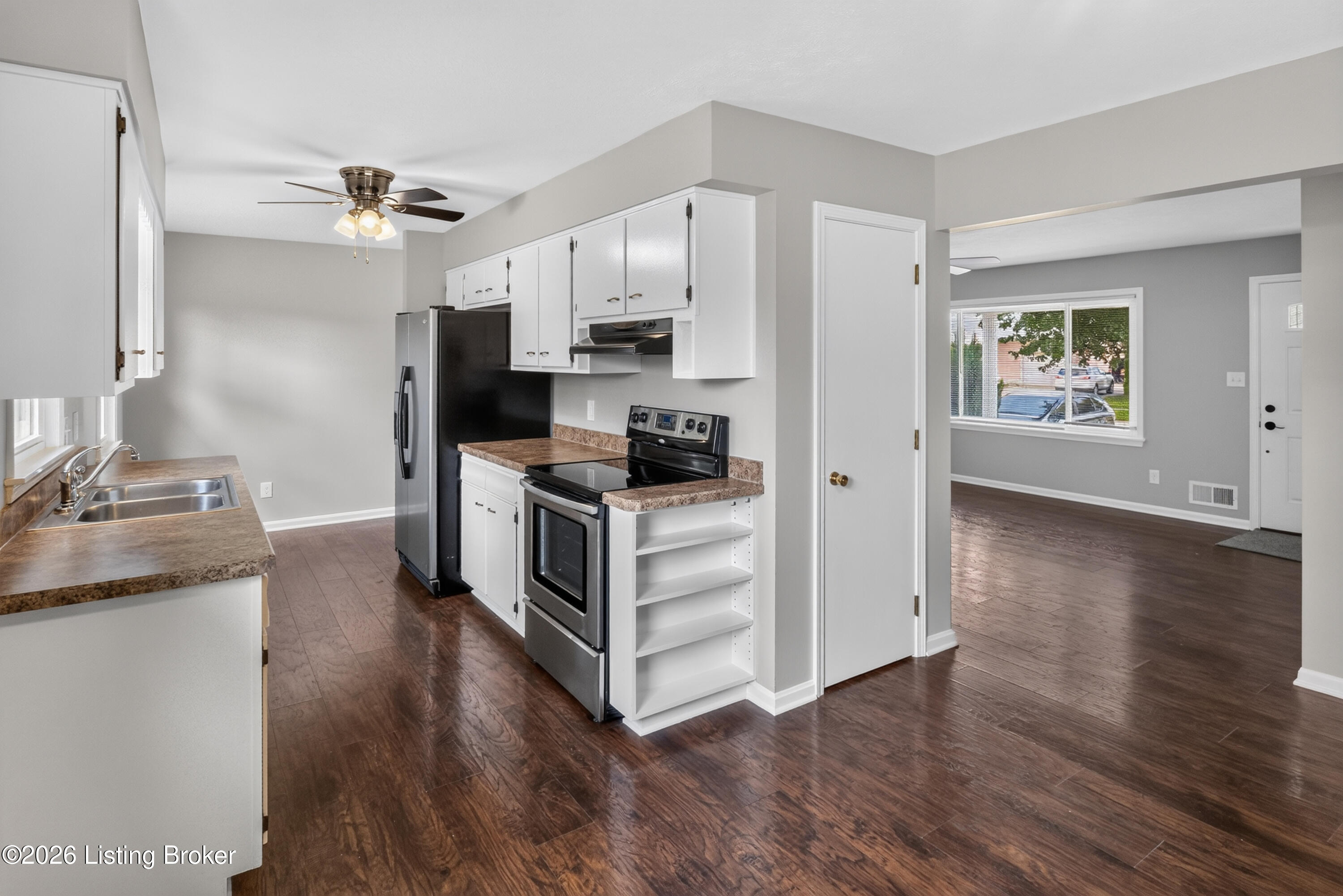 6610 Sunny Vale Way Property Photo 8