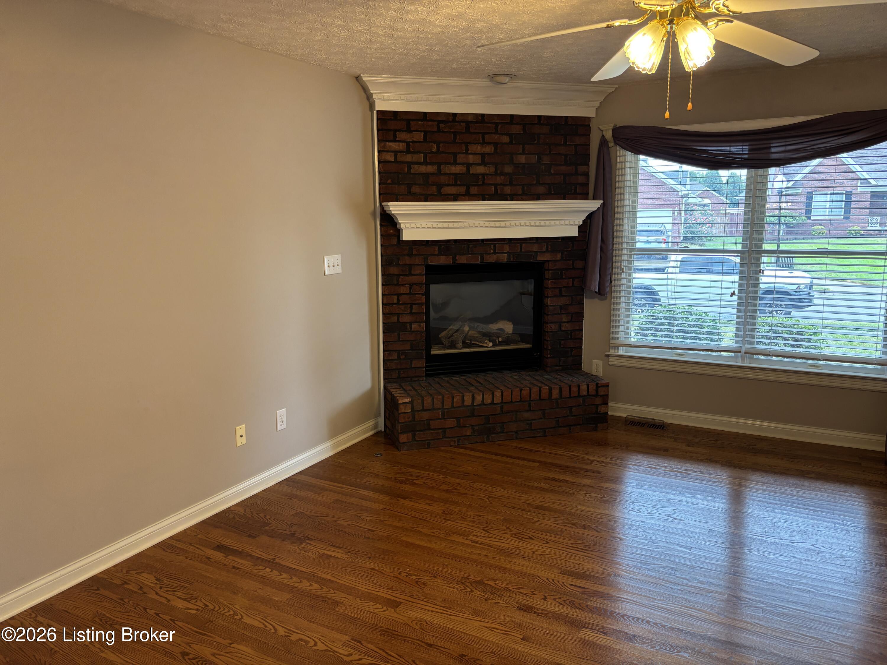 6406 Autumn Oak Way Property Photo 18