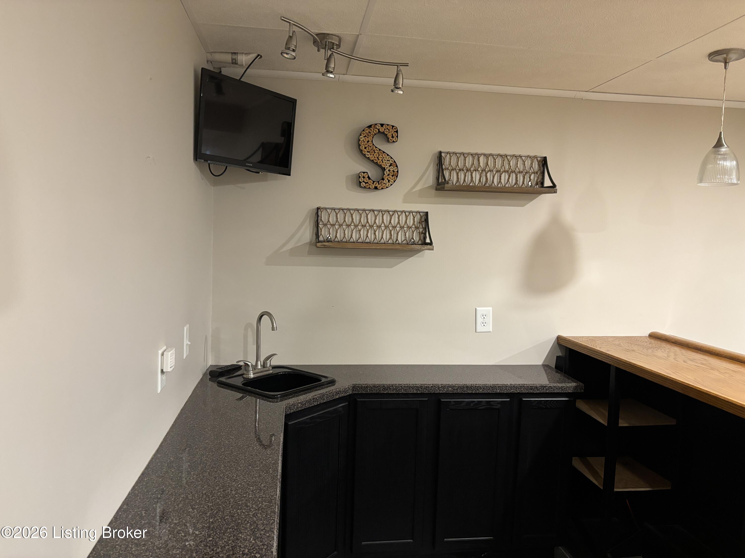 6406 Autumn Oak Way Property Photo 20