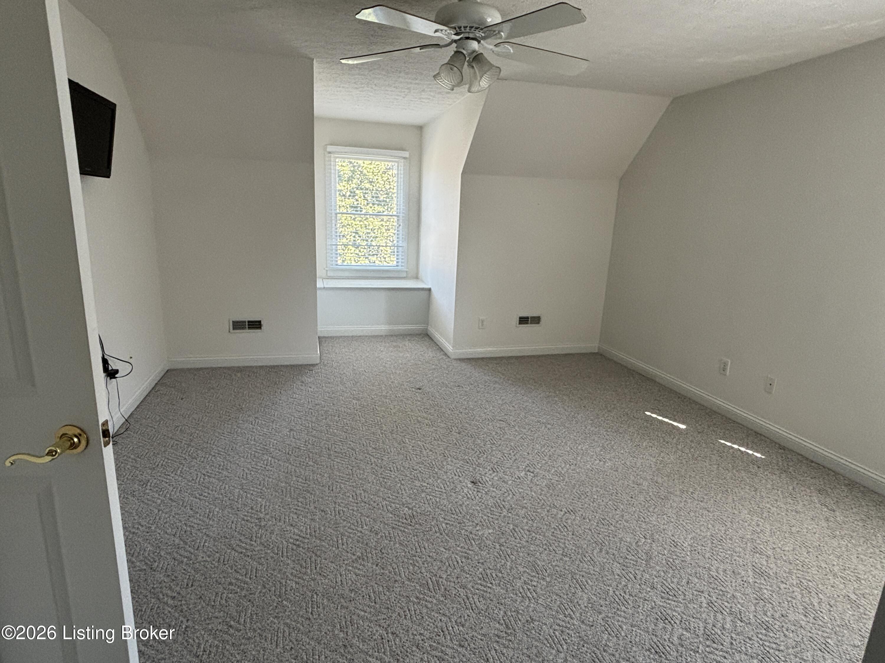 6406 Autumn Oak Way Property Photo 25