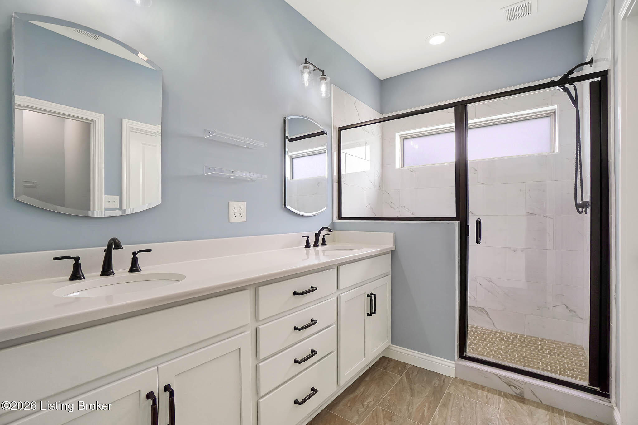 2821 Alder Wood Ln Property Photo 14