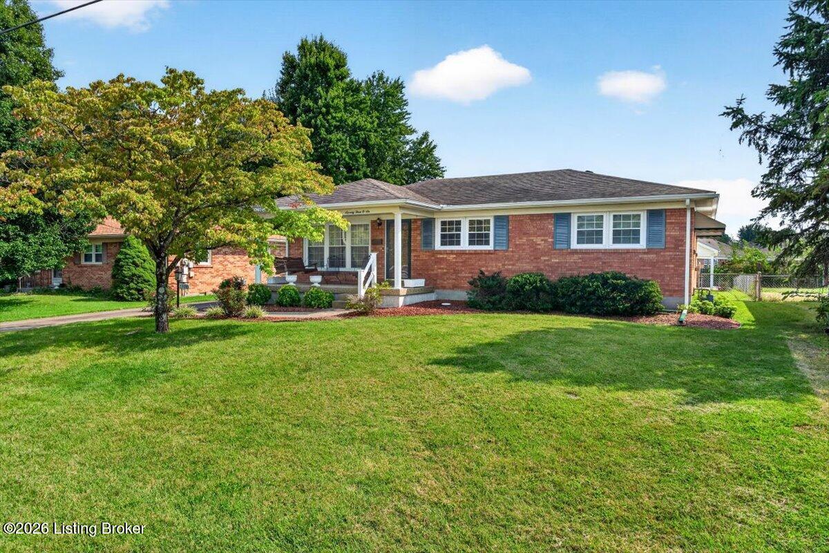 7306 Lorenzo Ln
