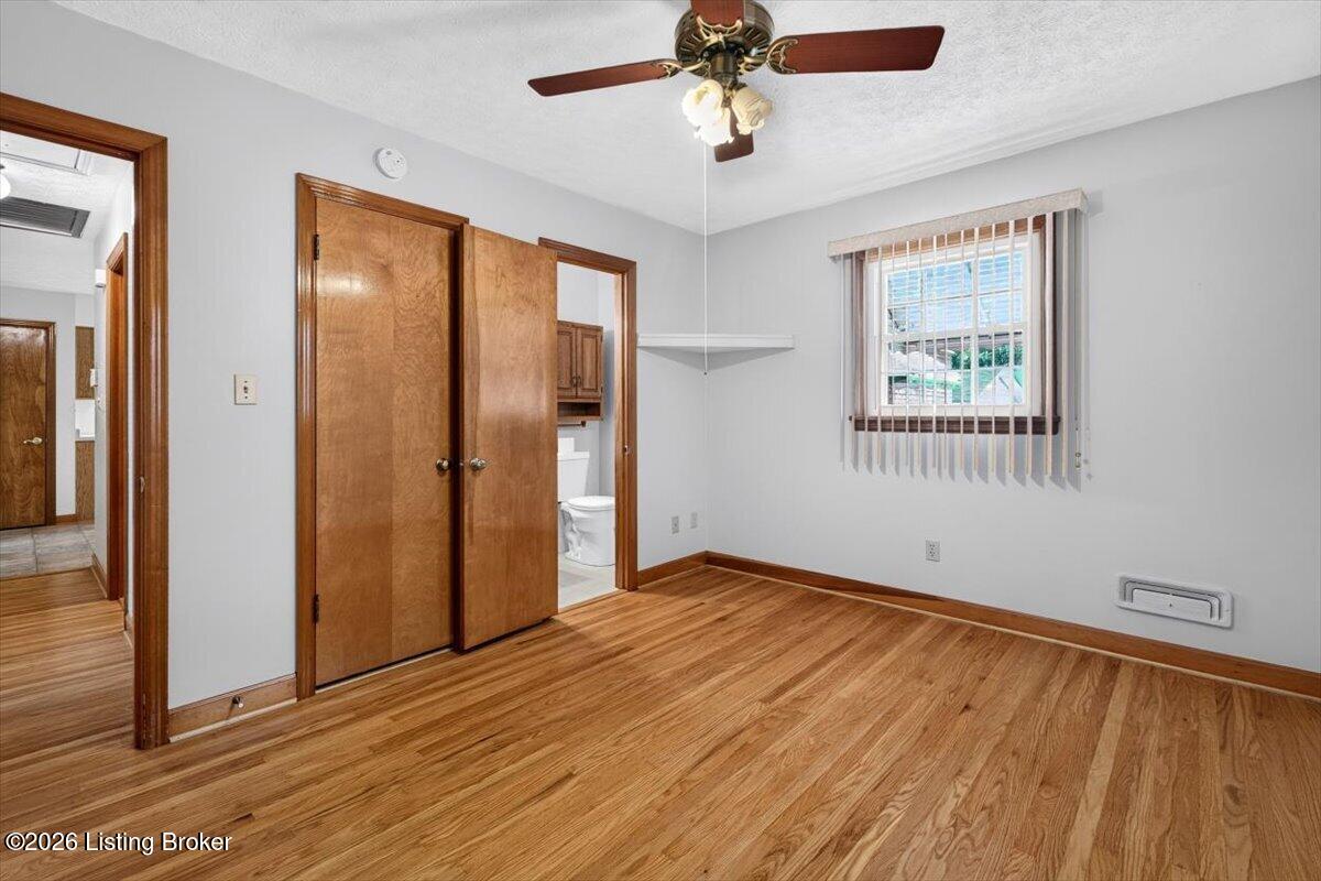 7306 Lorenzo Ln Property Photo 16