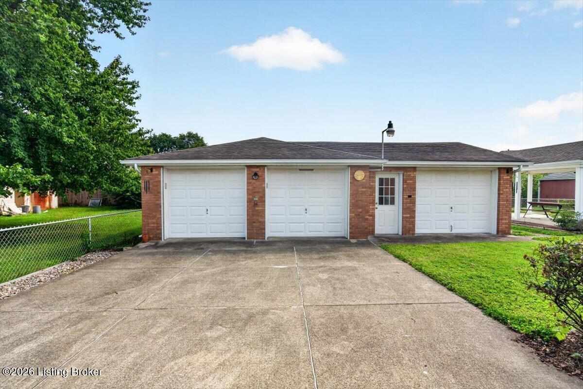 7306 Lorenzo Ln Property Photo 38