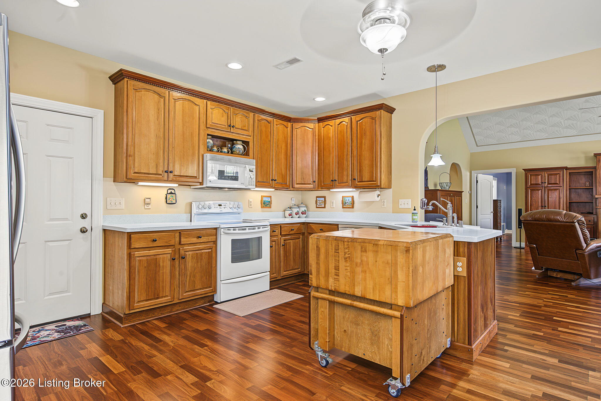 1174 Lake Rd Property Photo 14