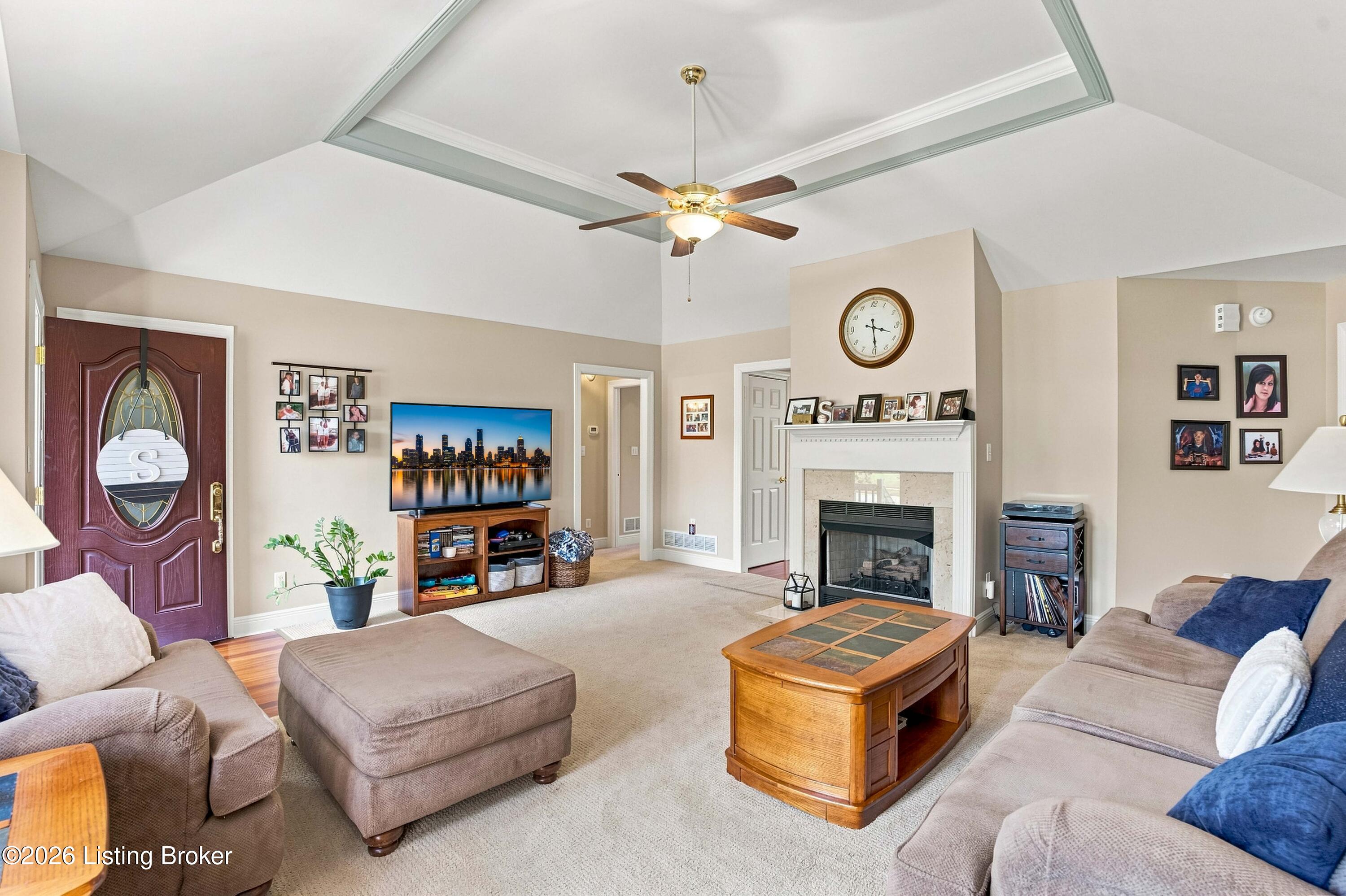 2900 Charleston Way Property Photo 8