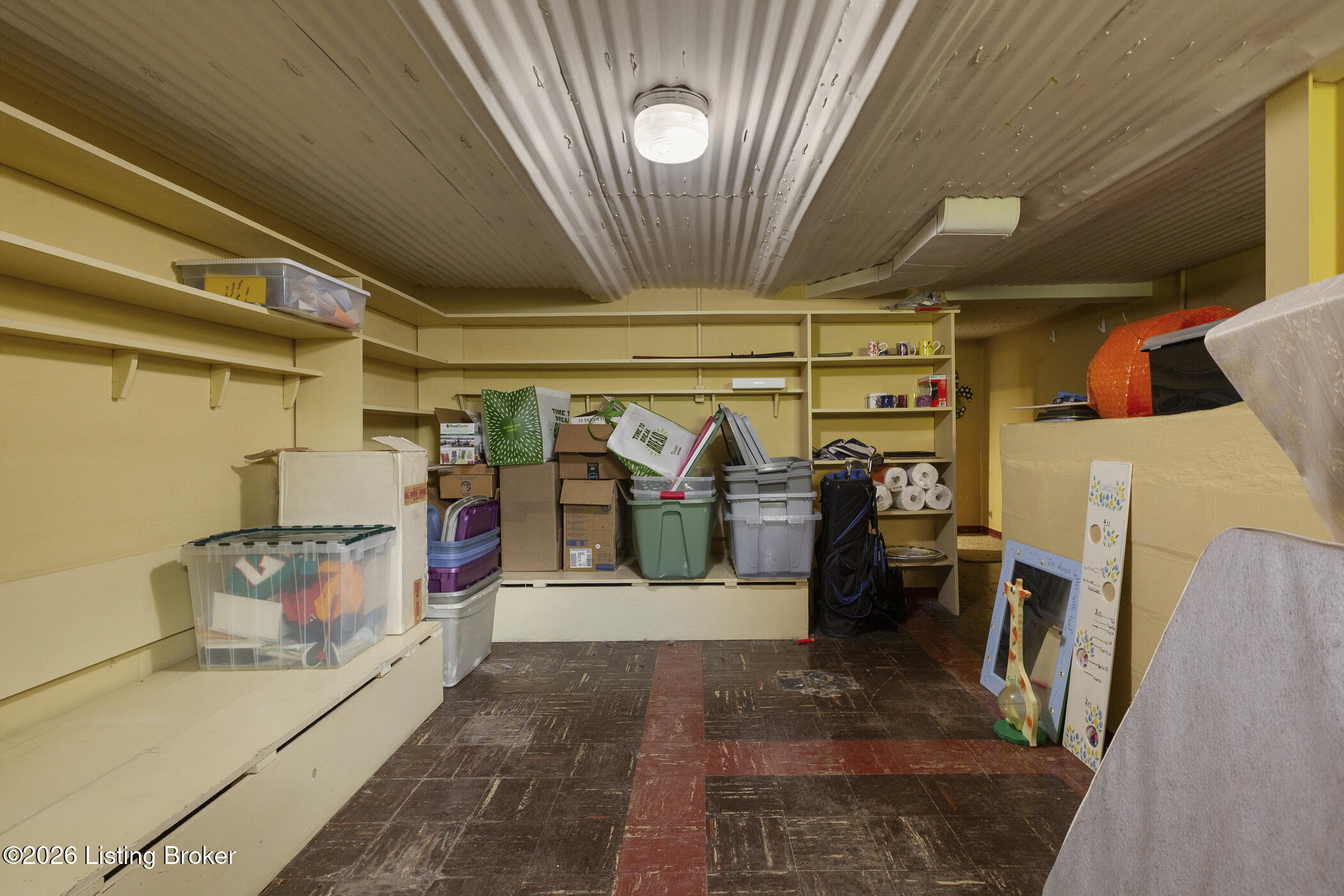 8800 Charing Cross Rd Property Photo 32
