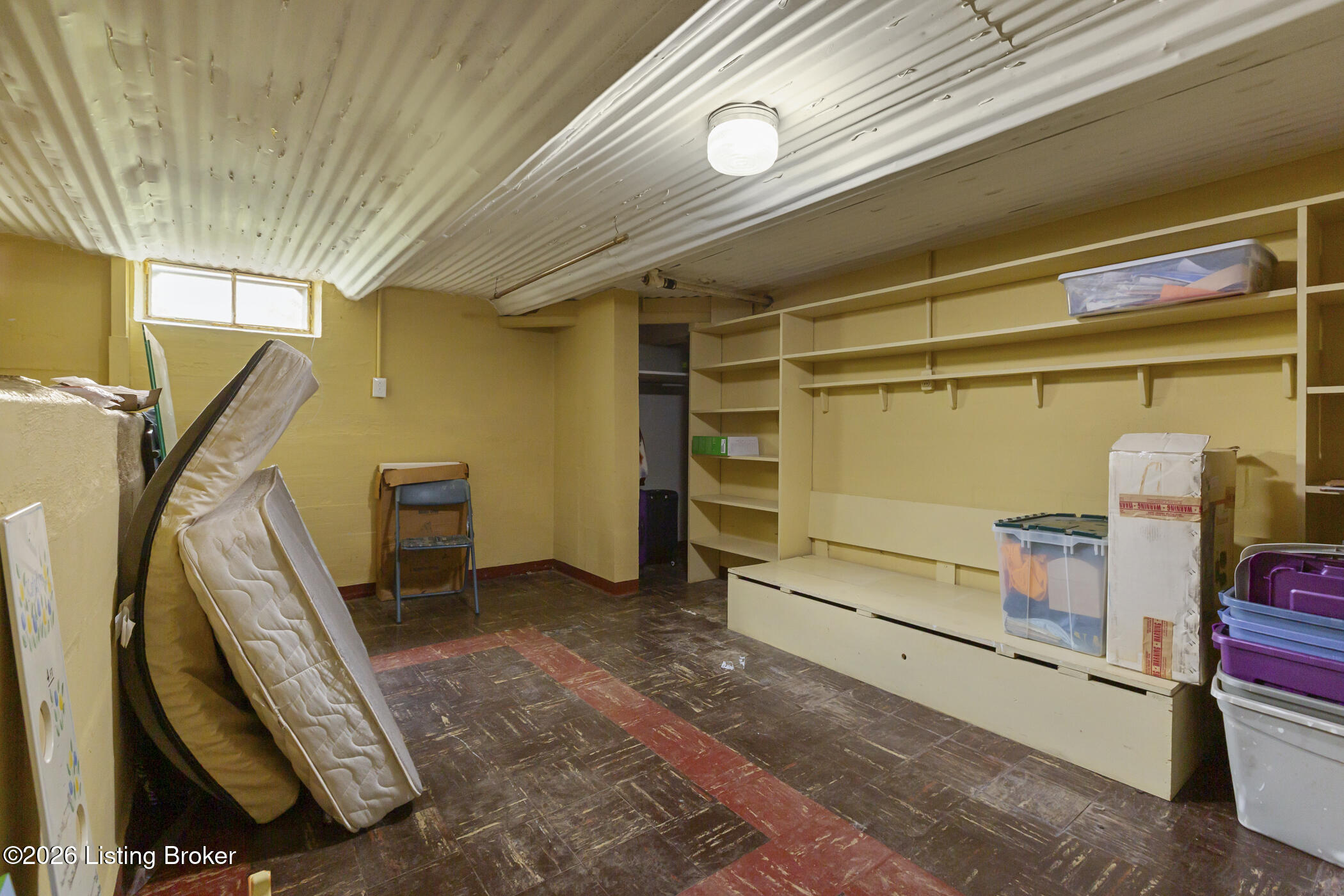 8800 Charing Cross Rd Property Photo 34