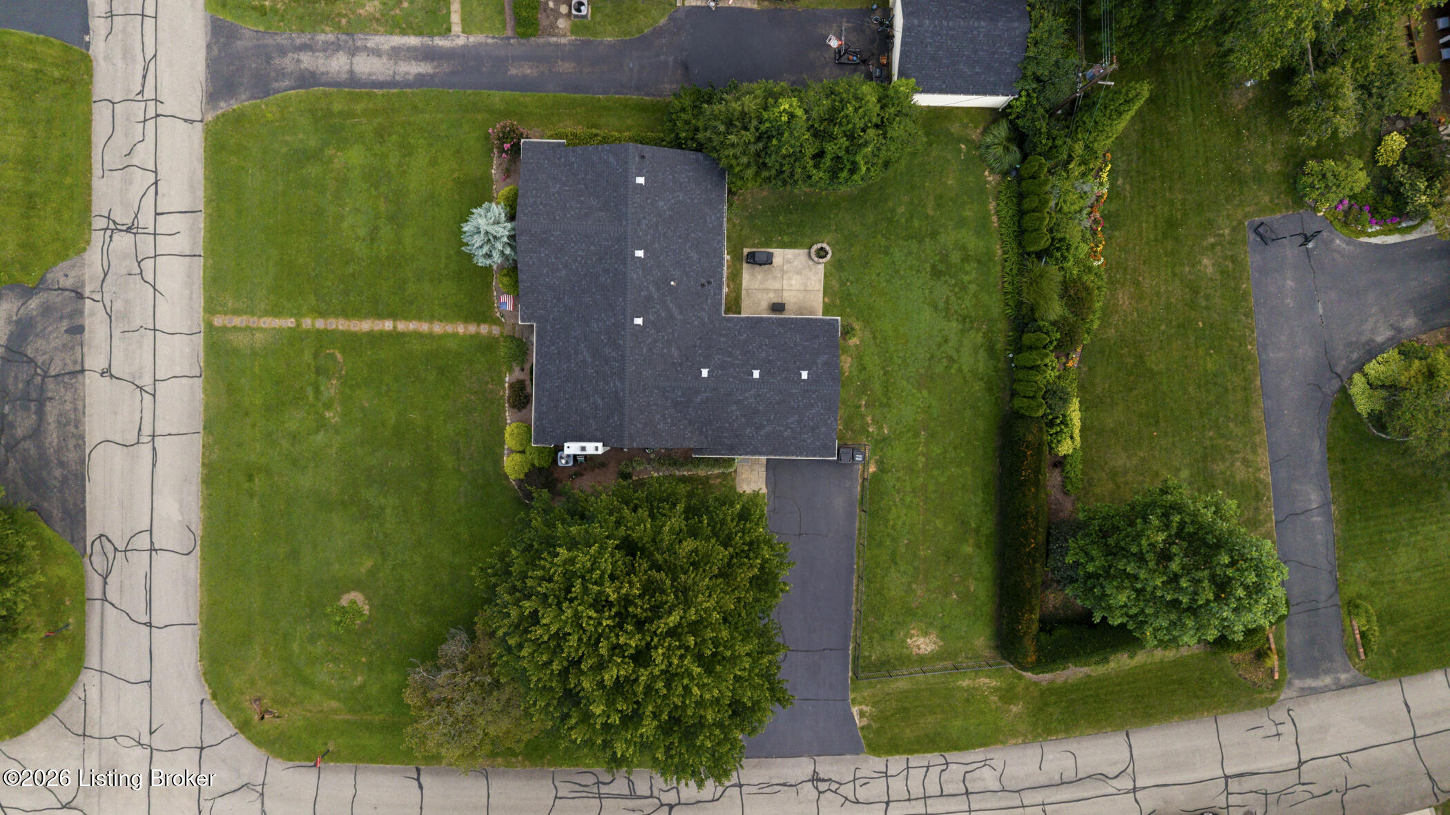 8800 Charing Cross Rd Property Photo 41
