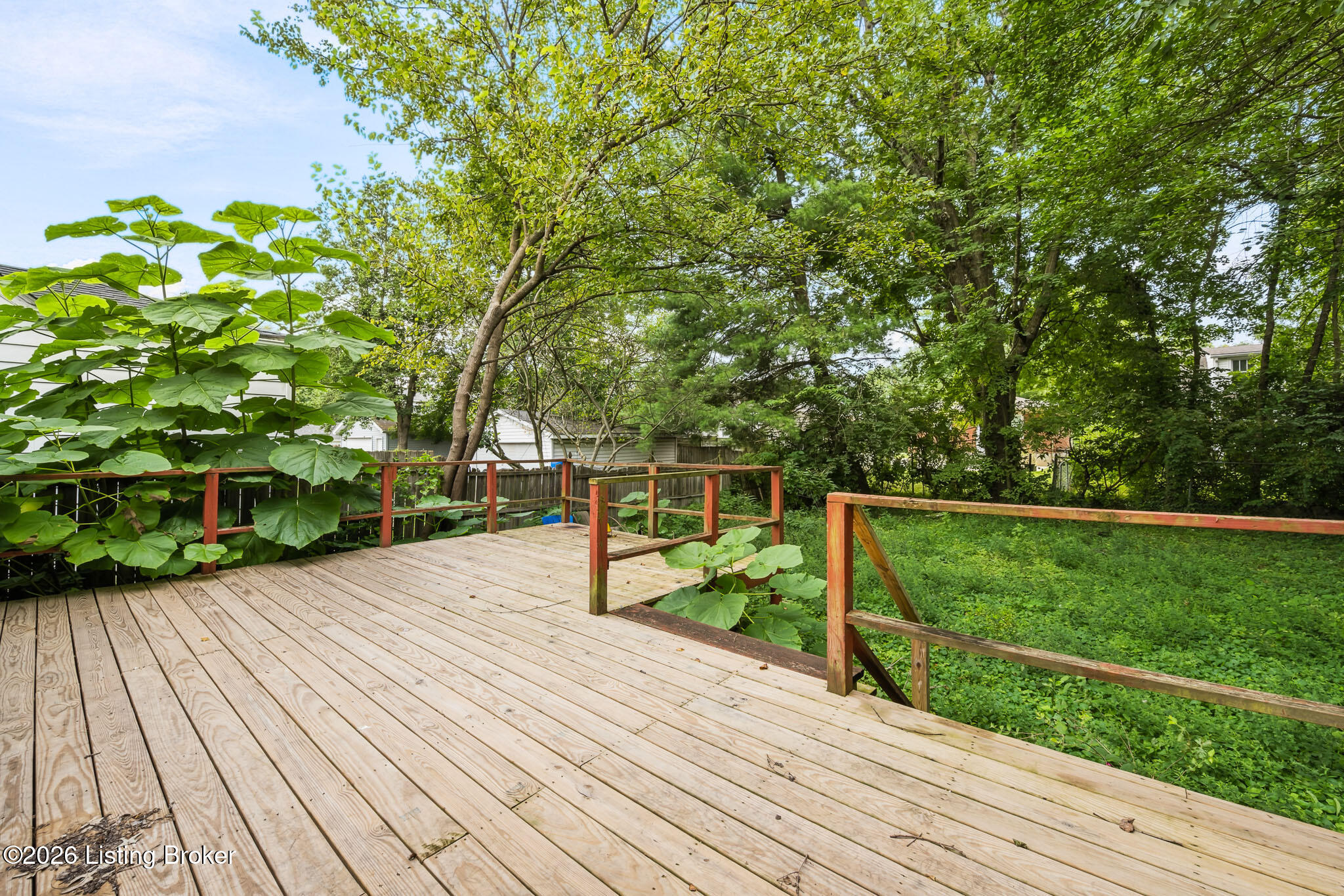 3936 Kennison Ave Property Photo 11