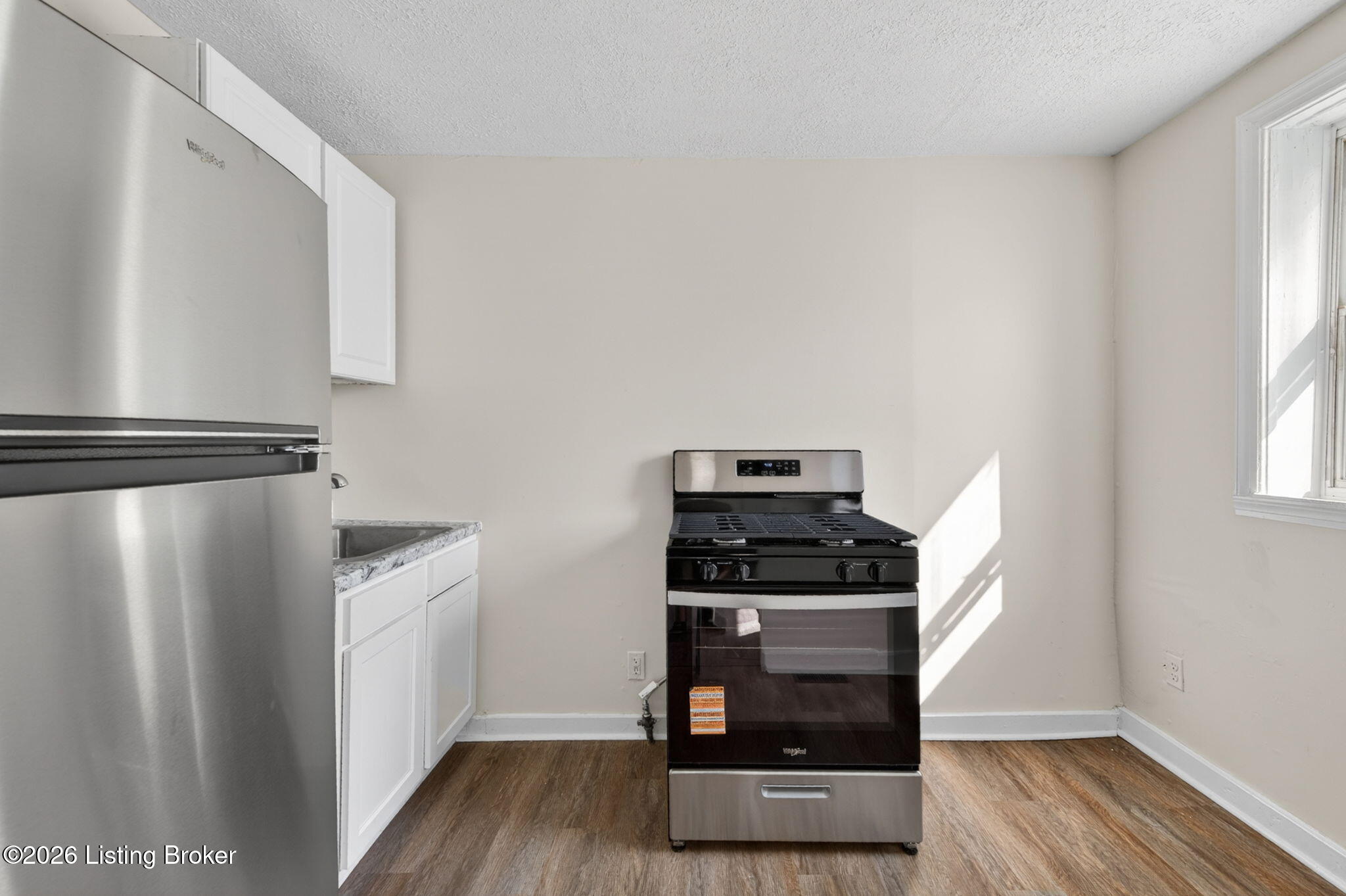 1038 Sylvia St Property Photo 7
