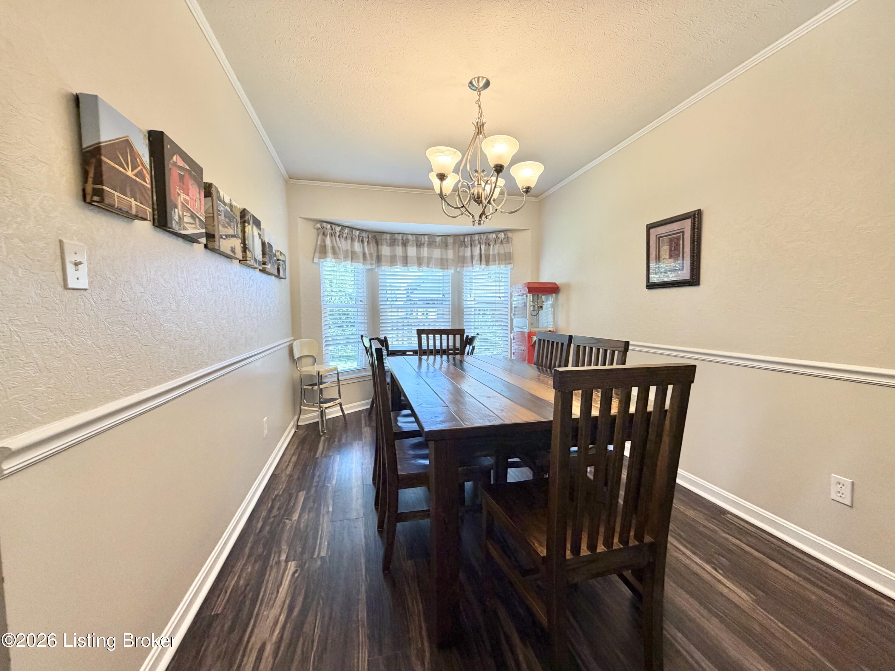 8907 Bobrader Ct Property Photo 5