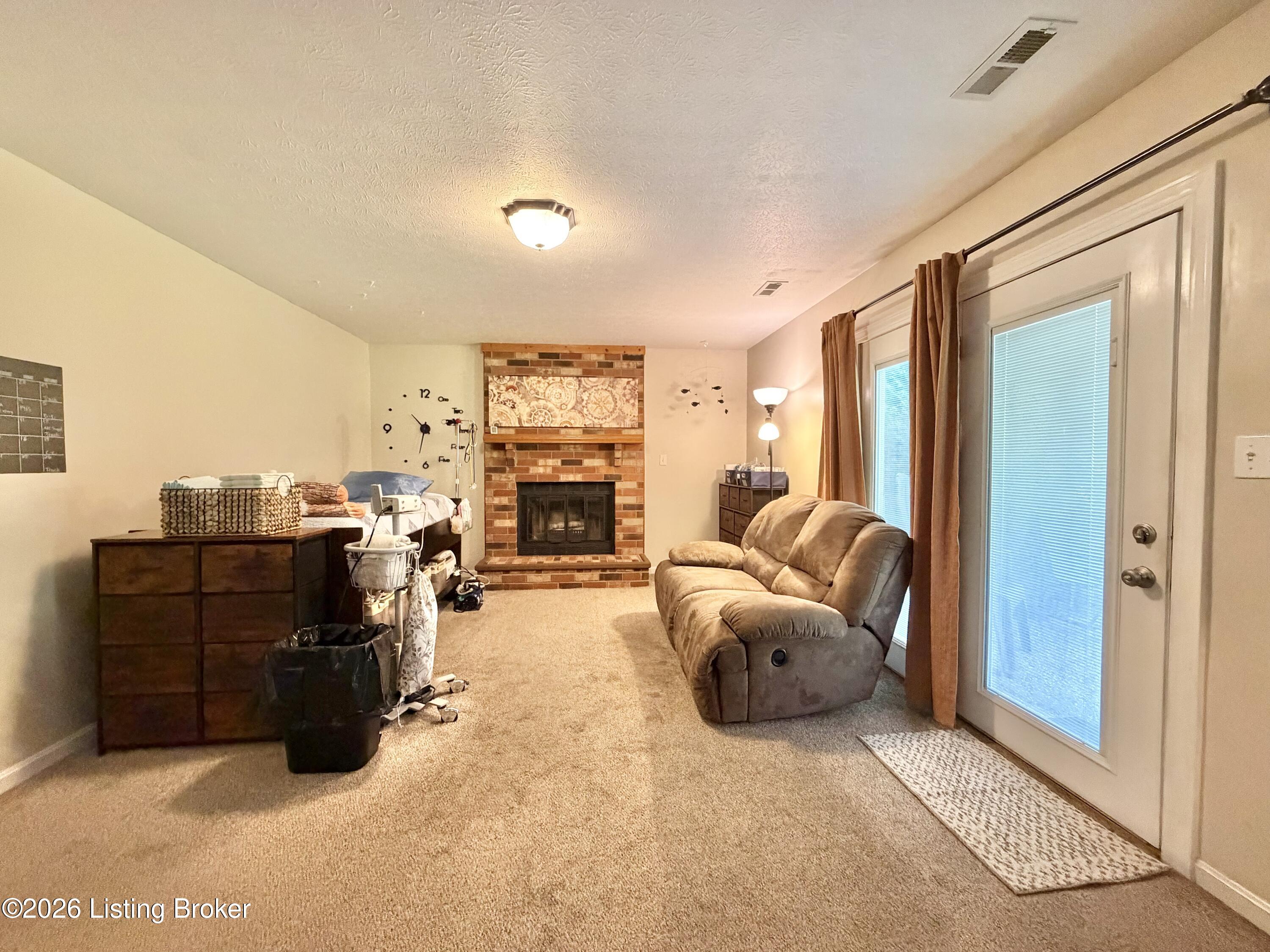 8907 Bobrader Ct Property Photo 14