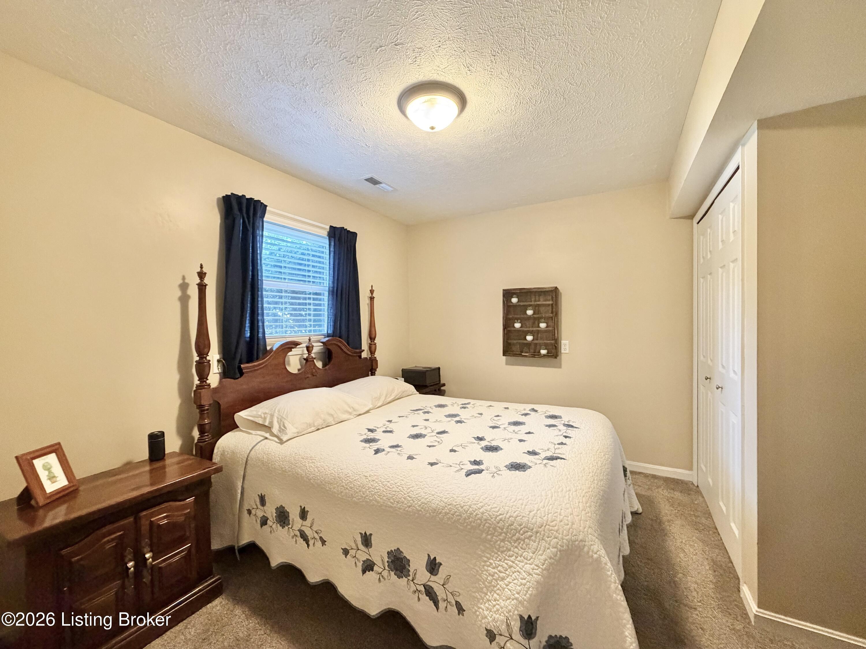 8907 Bobrader Ct Property Photo 16