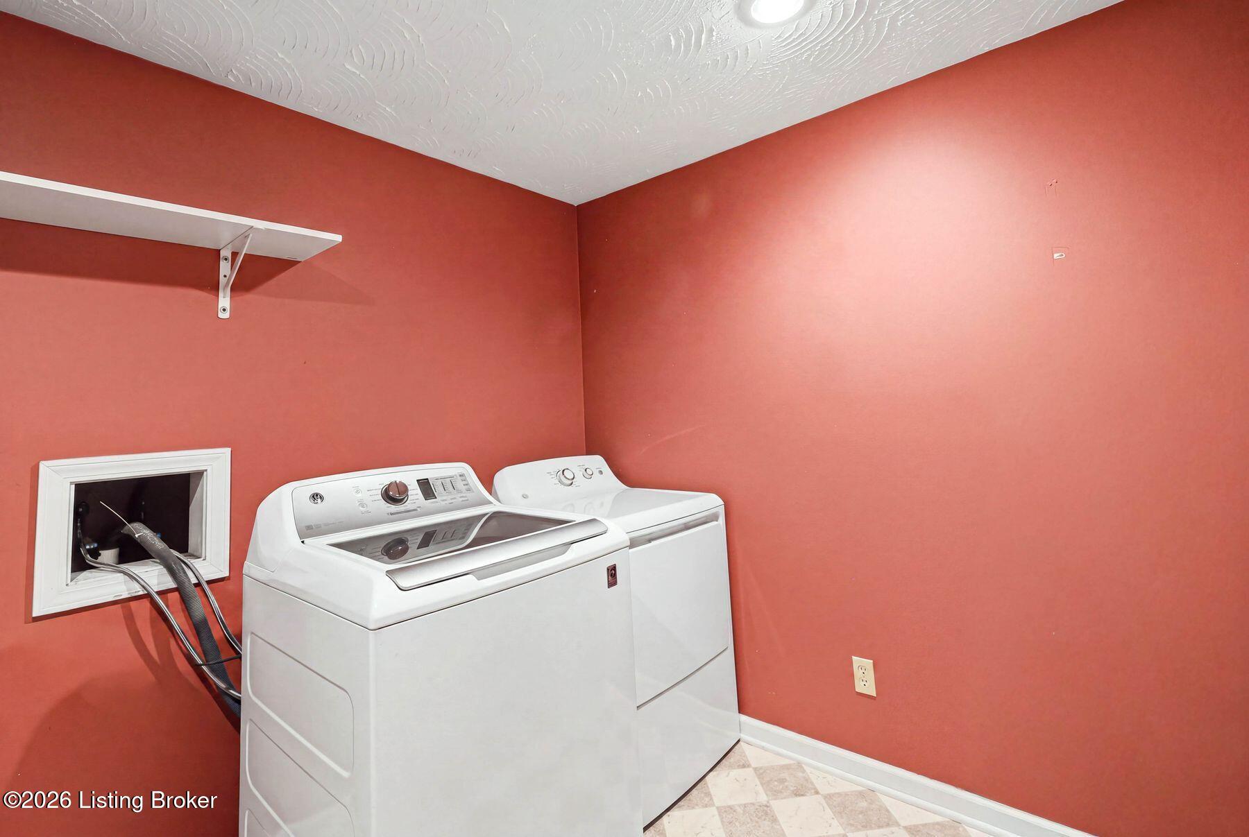 12404 Brightfield Dr Property Photo 24