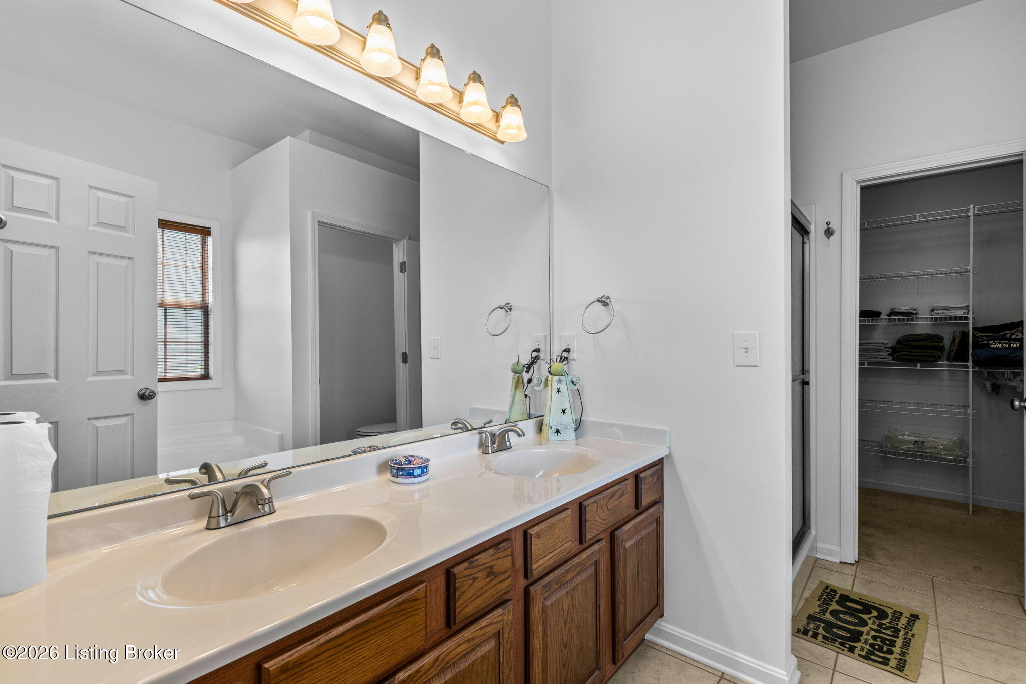 11911 Washington Green Rd Property Photo 13