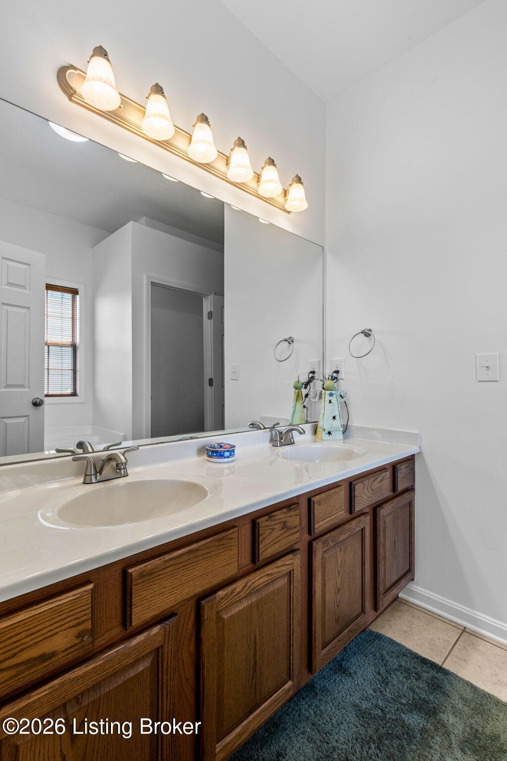 11911 Washington Green Rd Property Photo 14