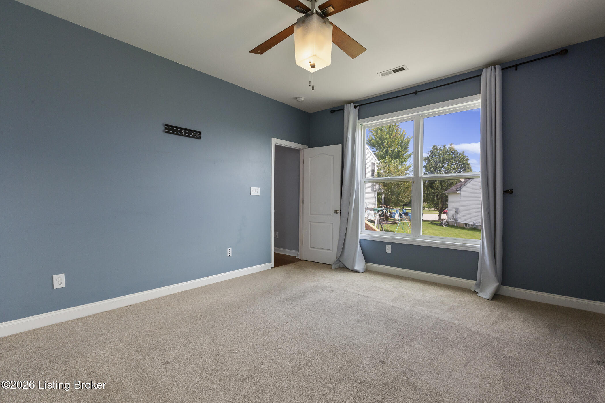 3008 Mary Crest Dr Property Photo 24
