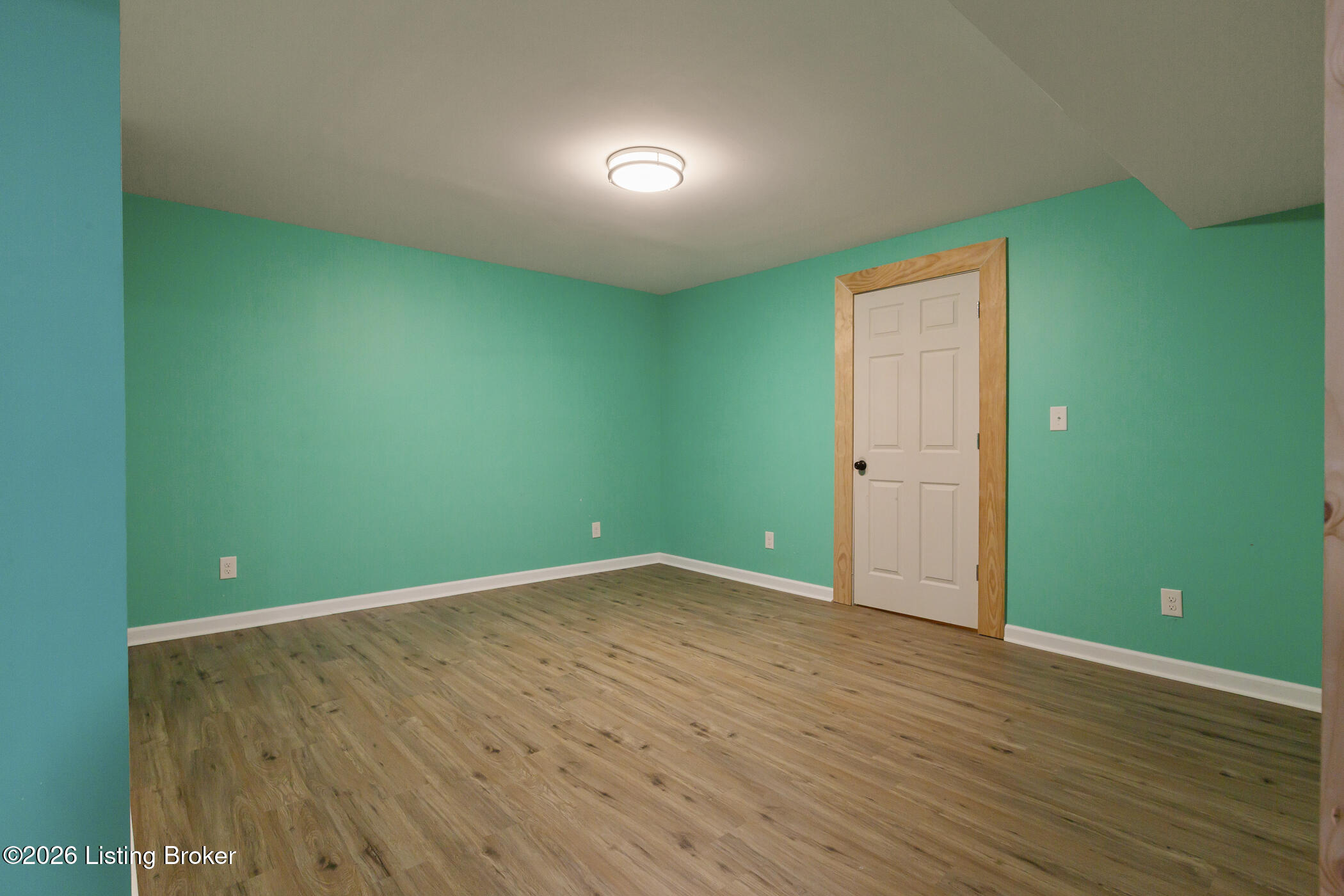 3008 Mary Crest Dr Property Photo 38