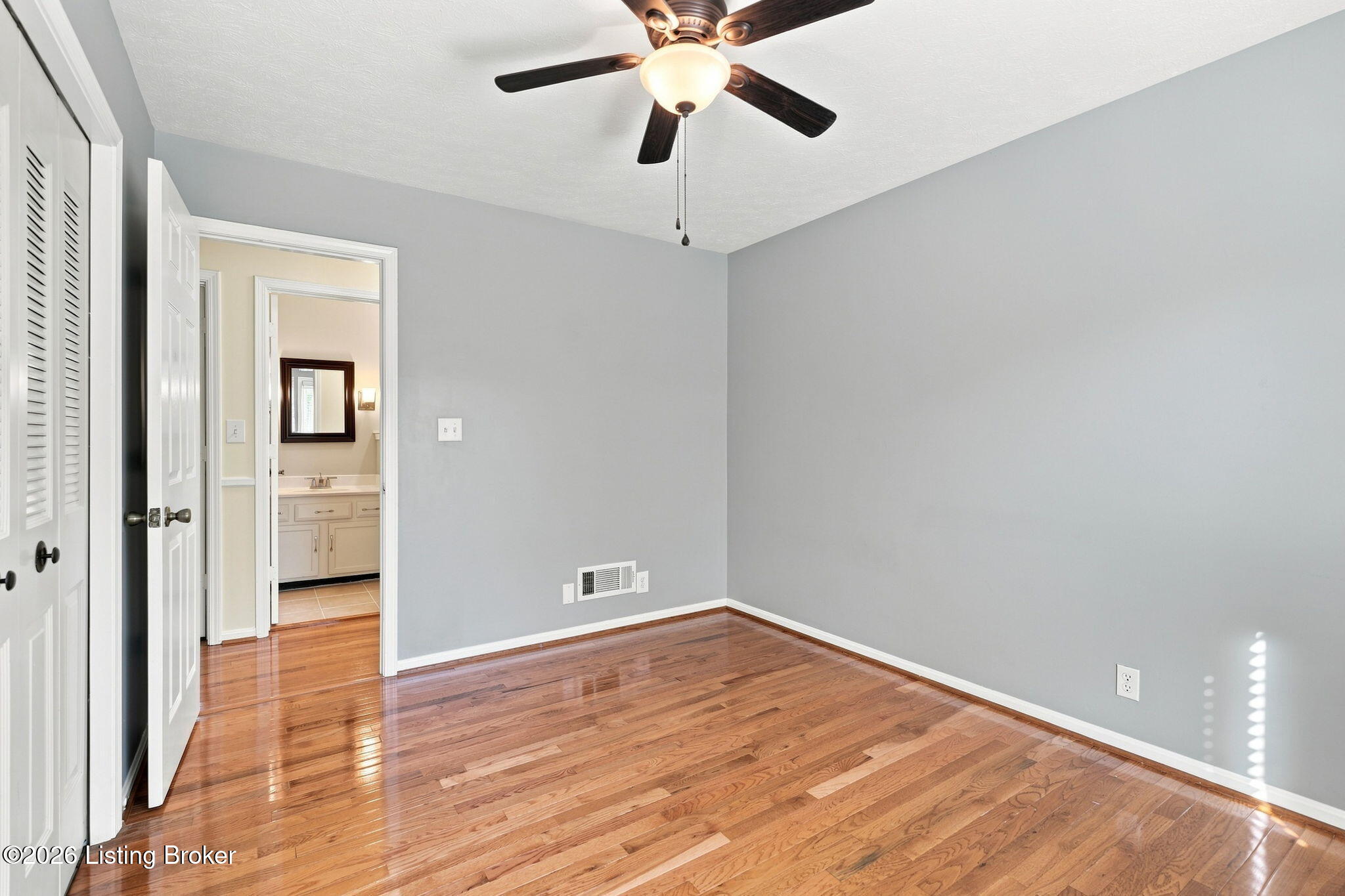 1000 Cliffwood Dr Property Photo 21
