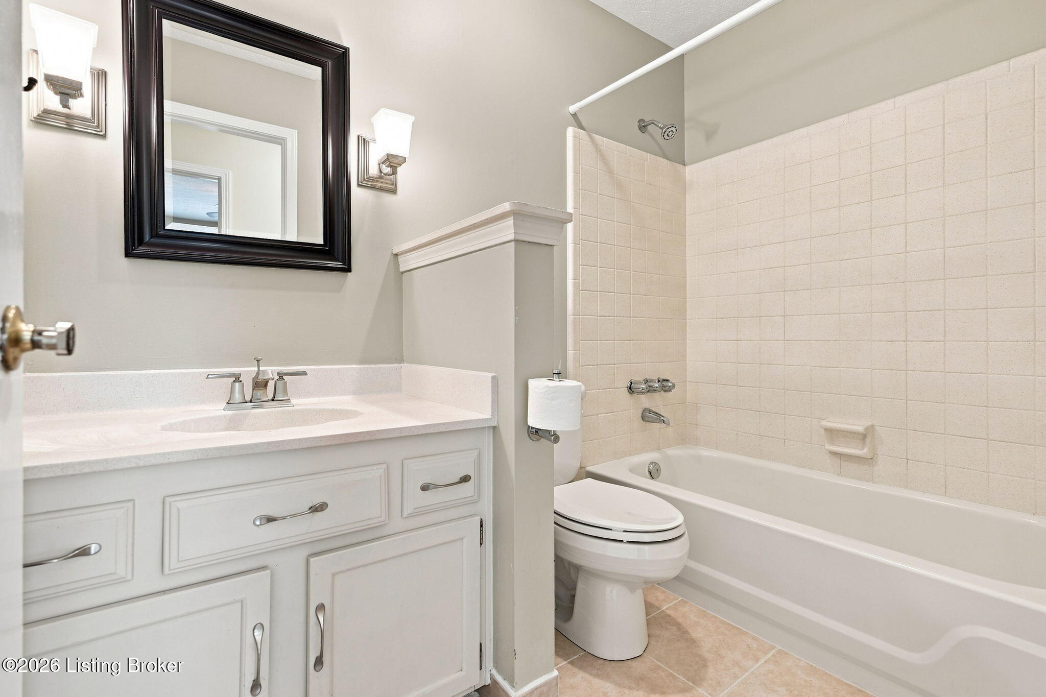 1000 Cliffwood Dr Property Photo 22
