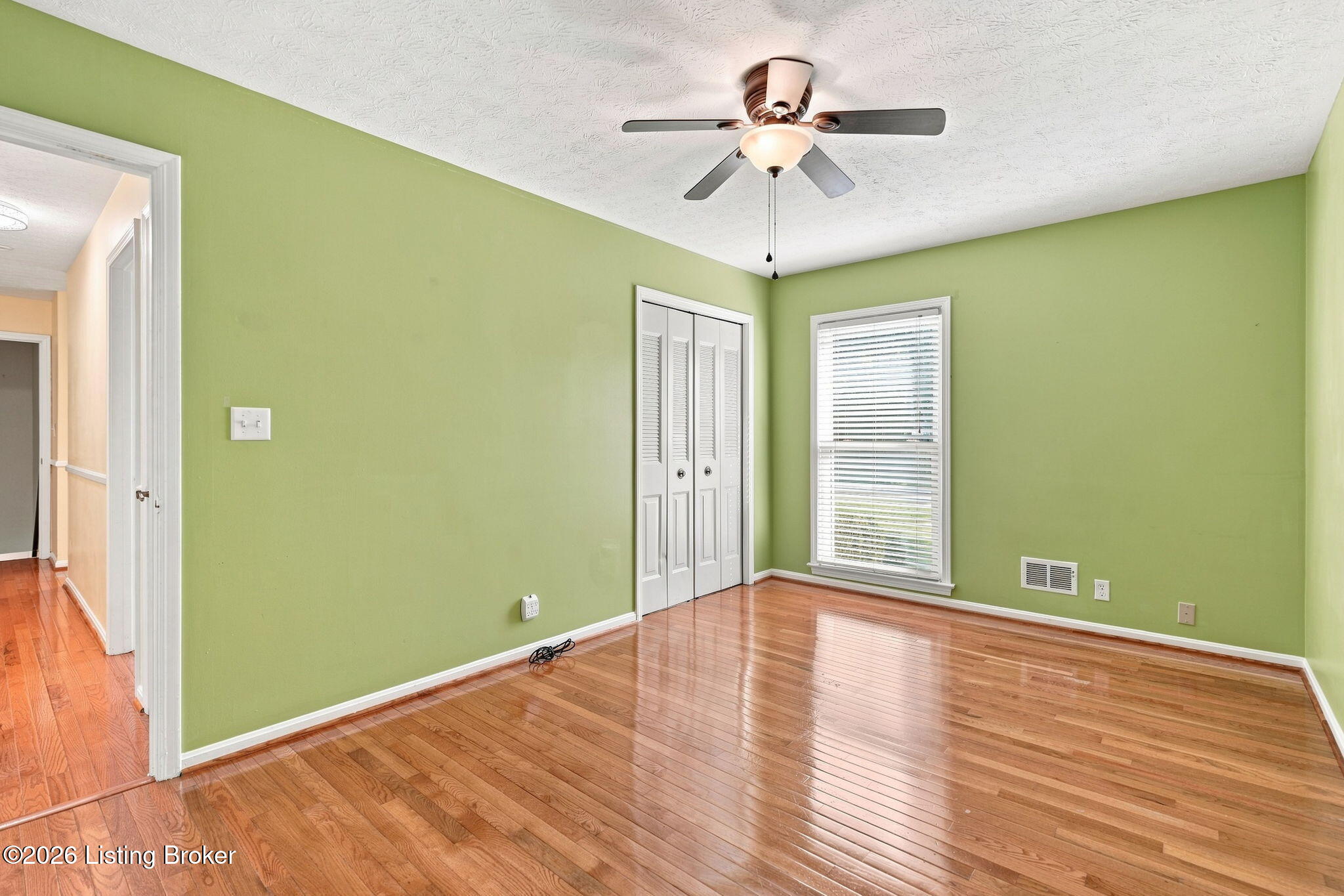 1000 Cliffwood Dr Property Photo 24