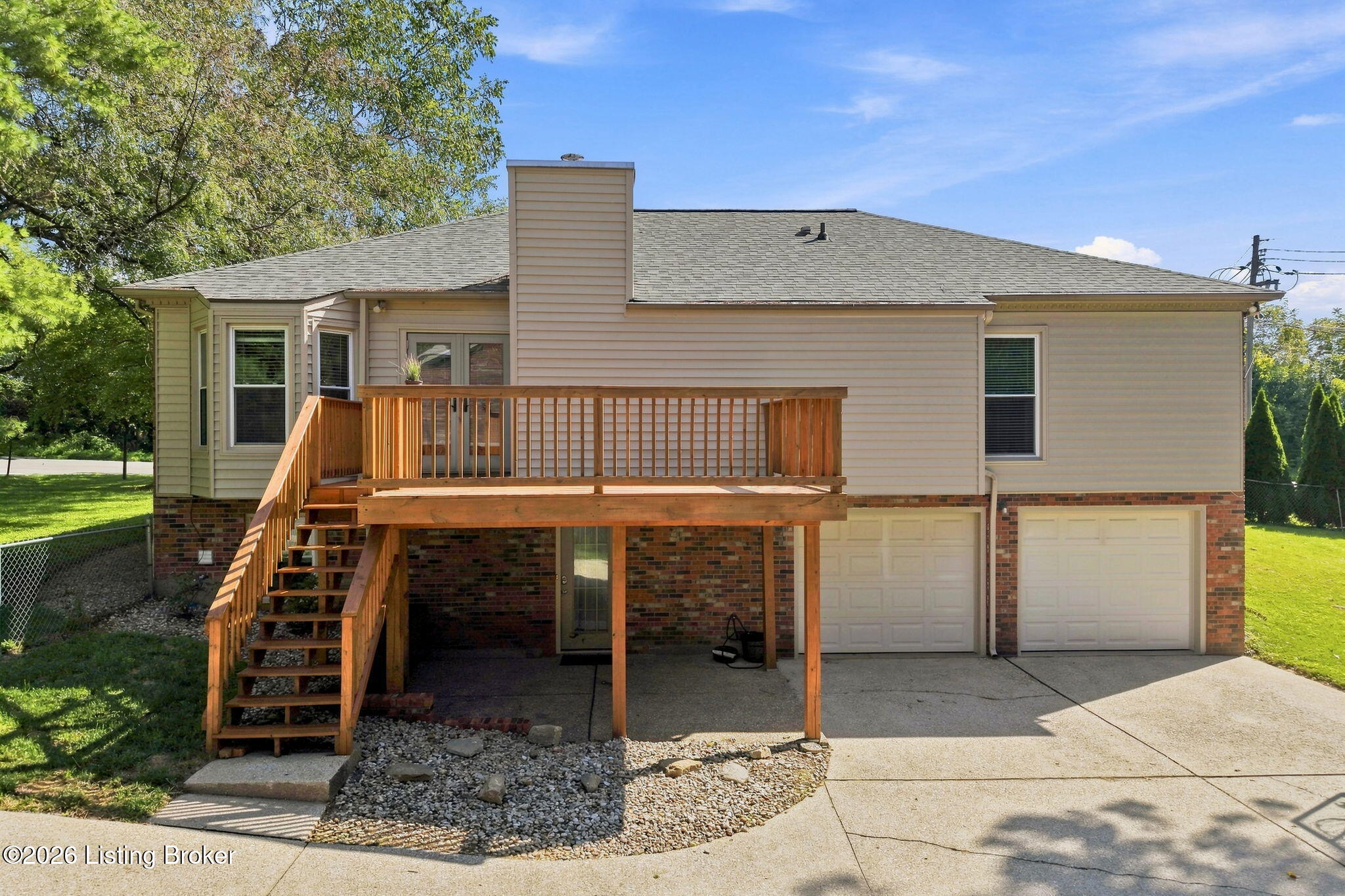 1000 Cliffwood Dr Property Photo 38
