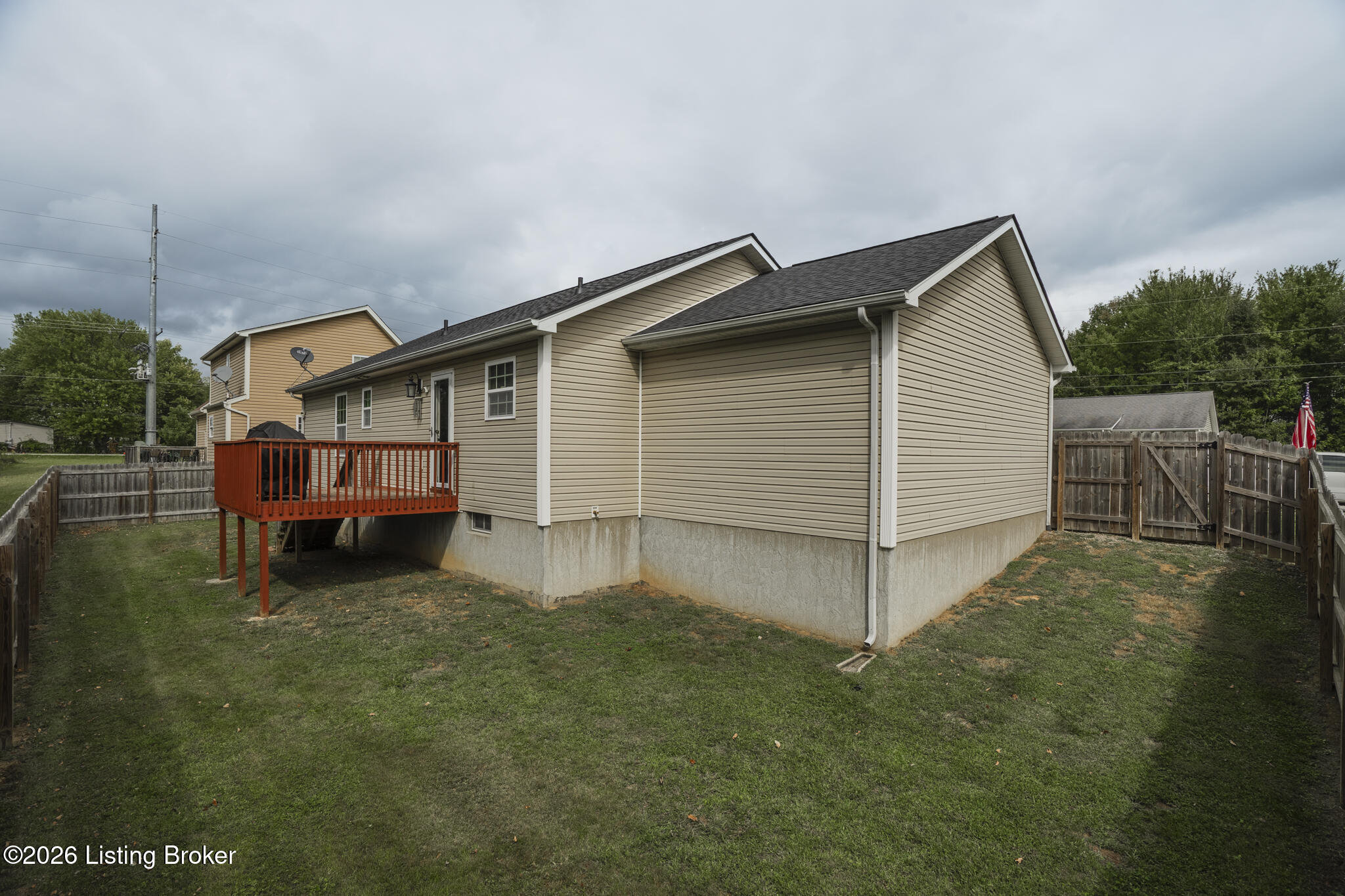 104 Ruby Ct Property Photo 13