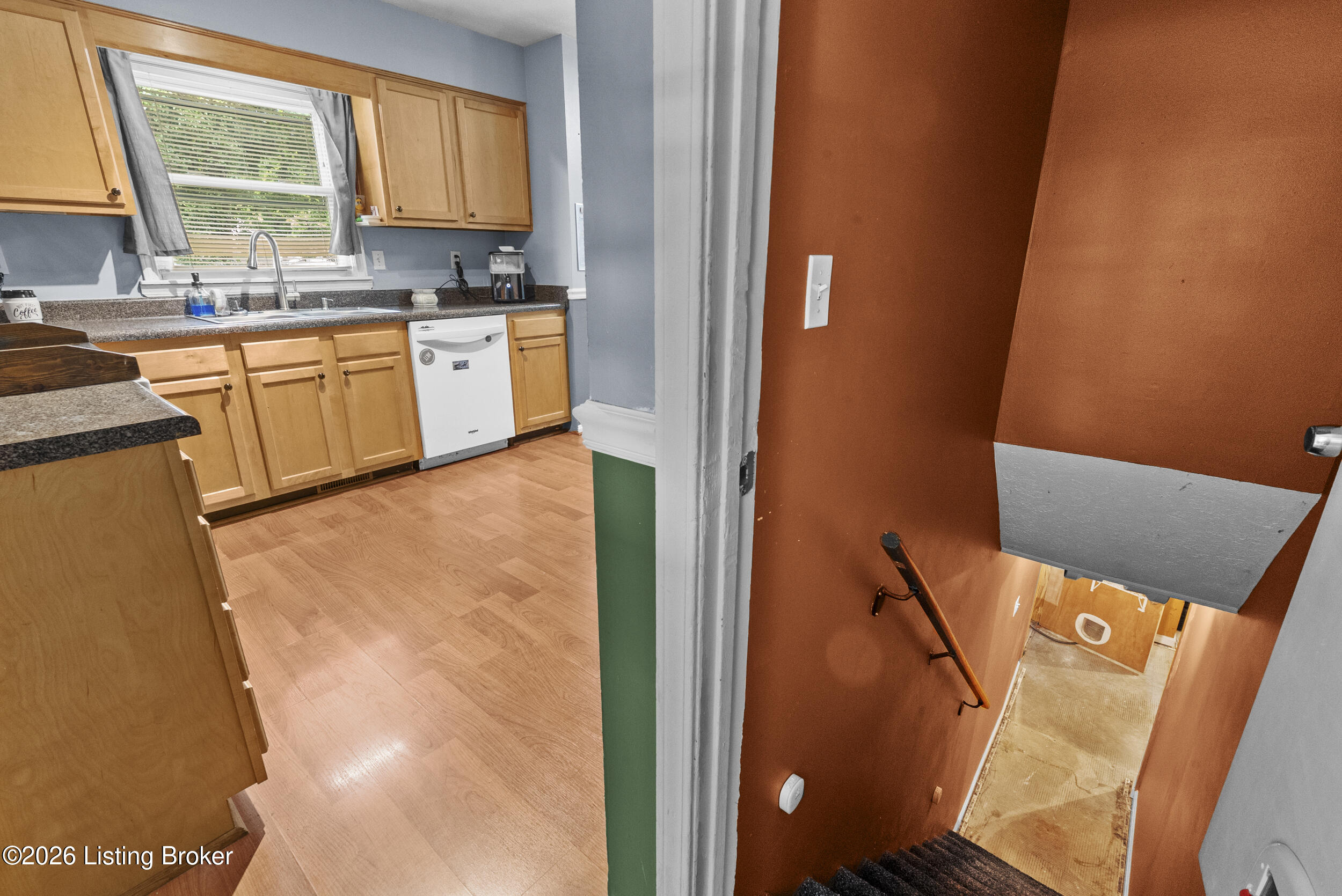 106 Wyndingbrook Dr Property Photo 11