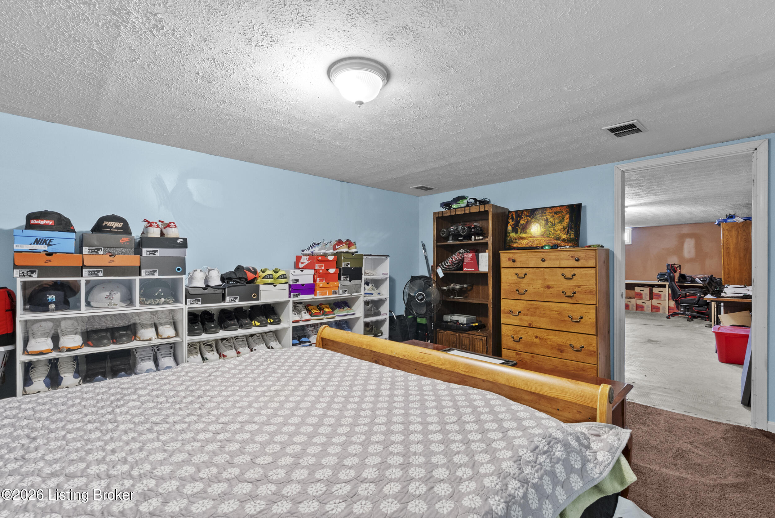106 Wyndingbrook Dr Property Photo 27