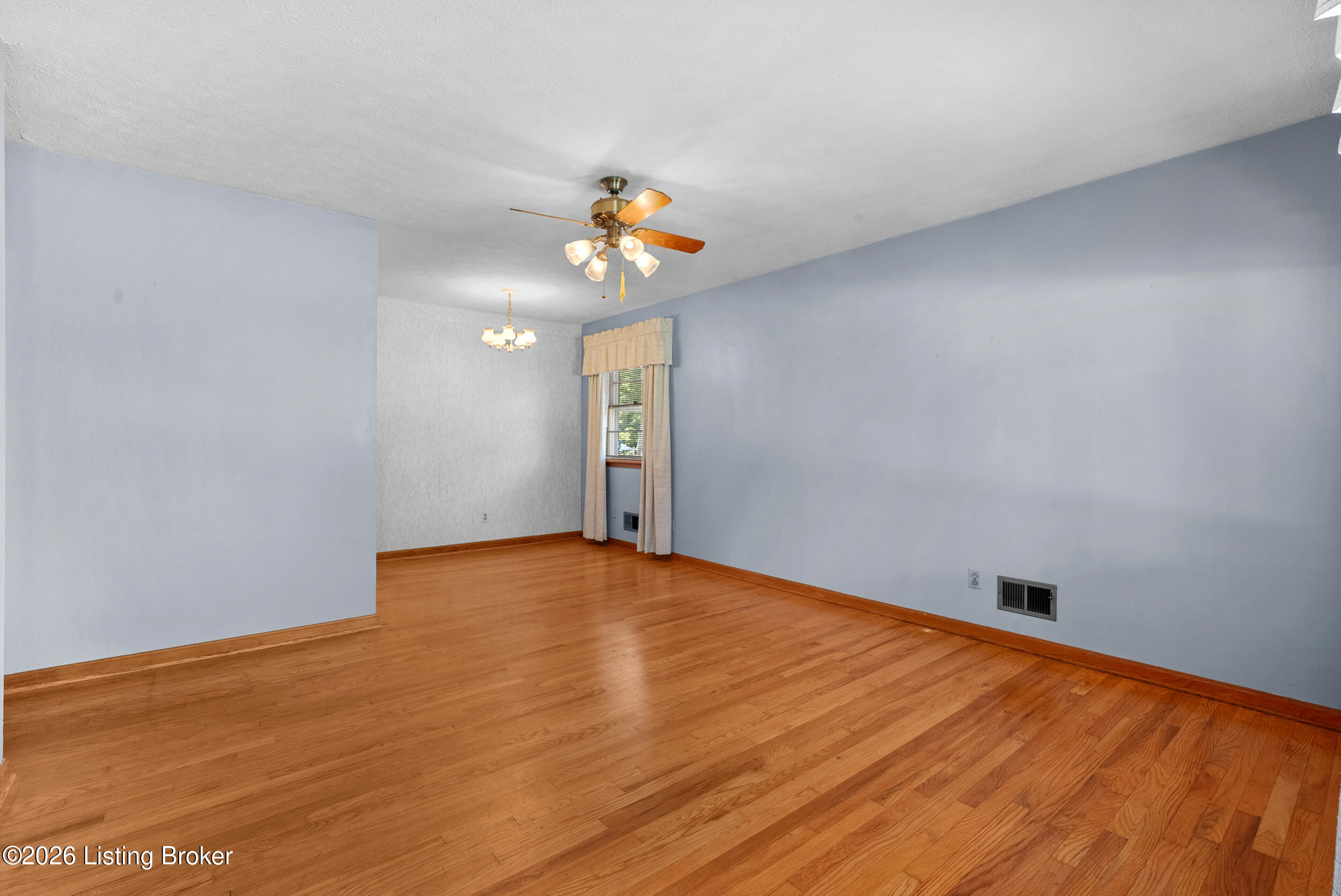 8204 Bost Ln Property Photo 7
