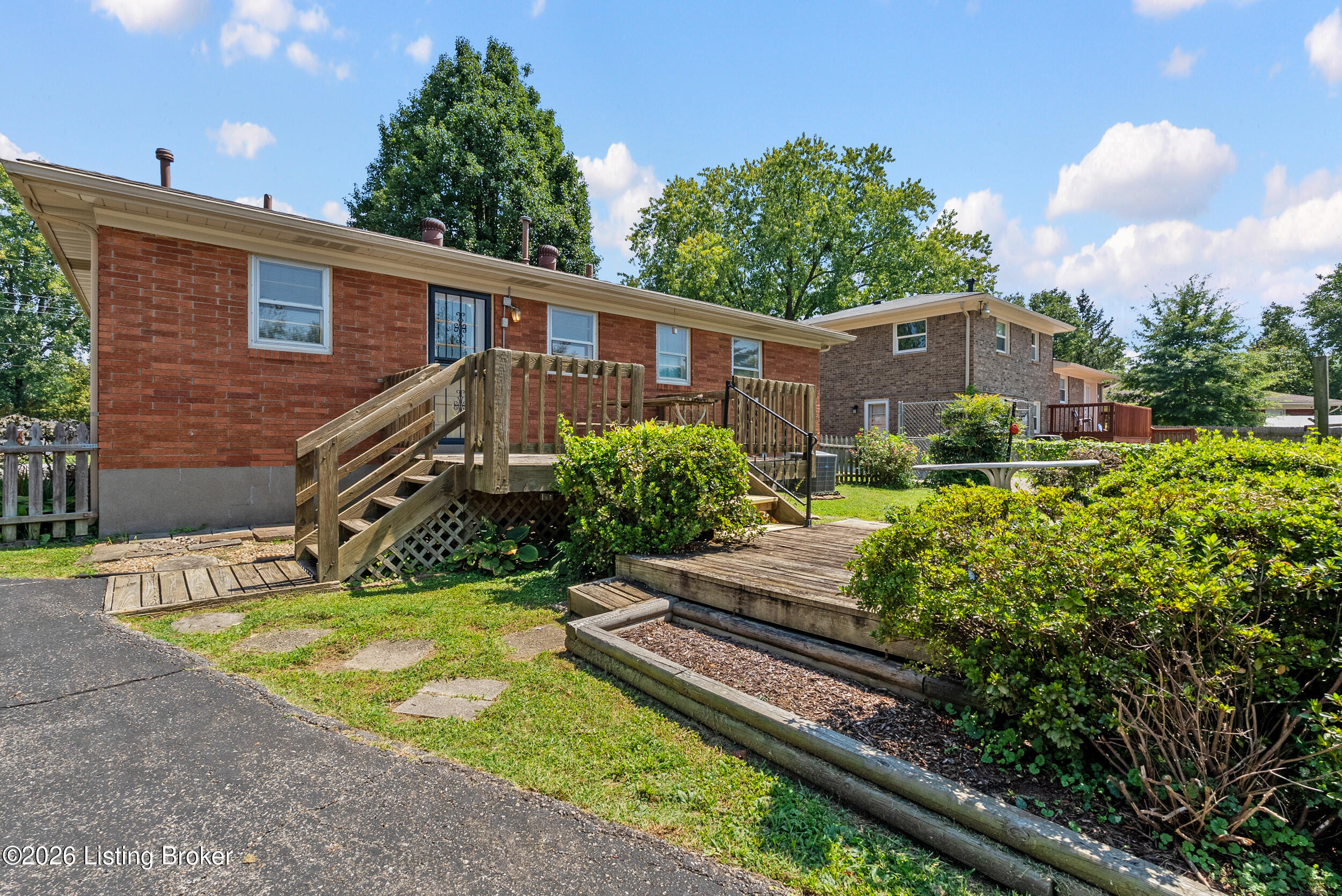 8204 Bost Ln Property Photo 25
