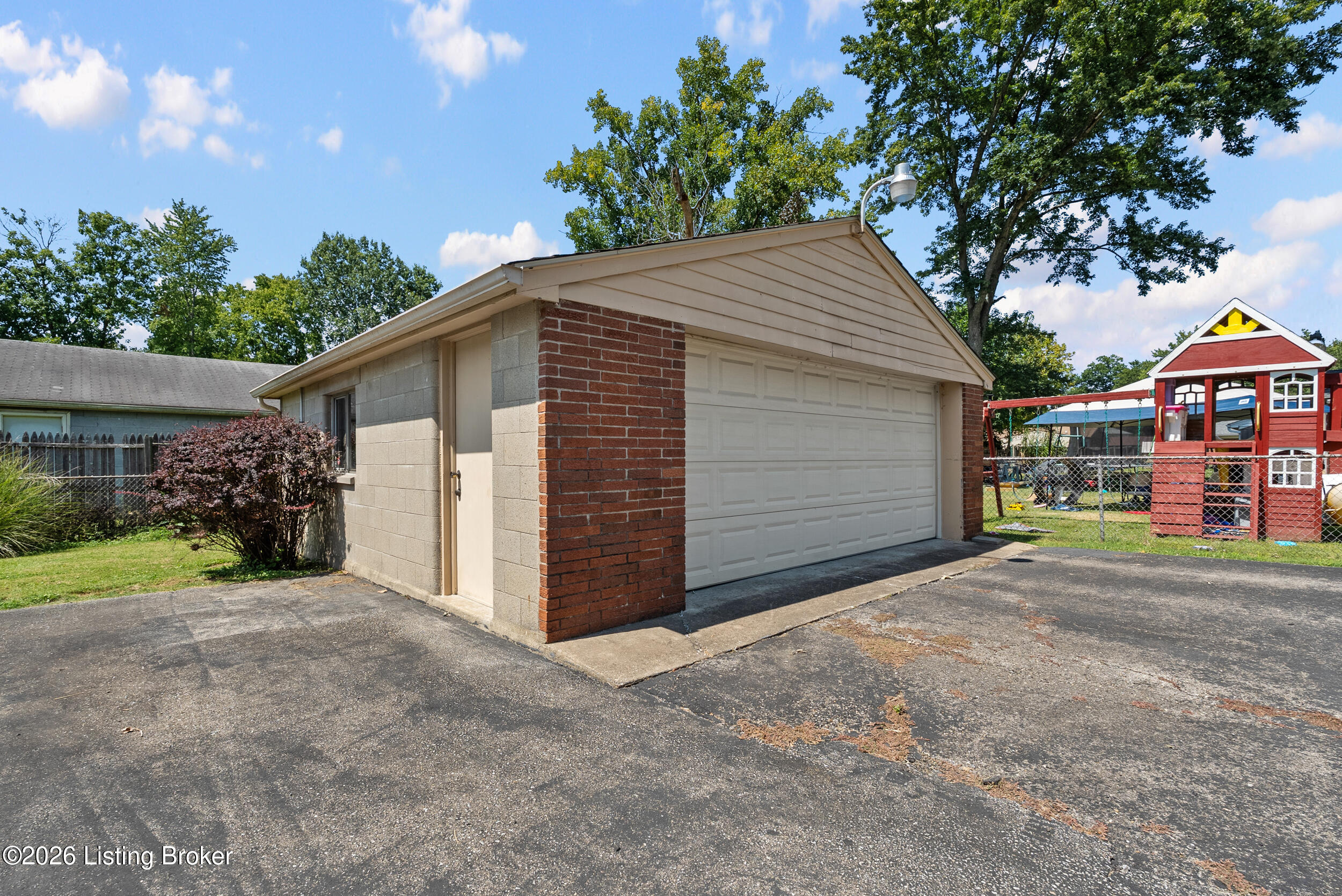 8204 Bost Ln Property Photo 28