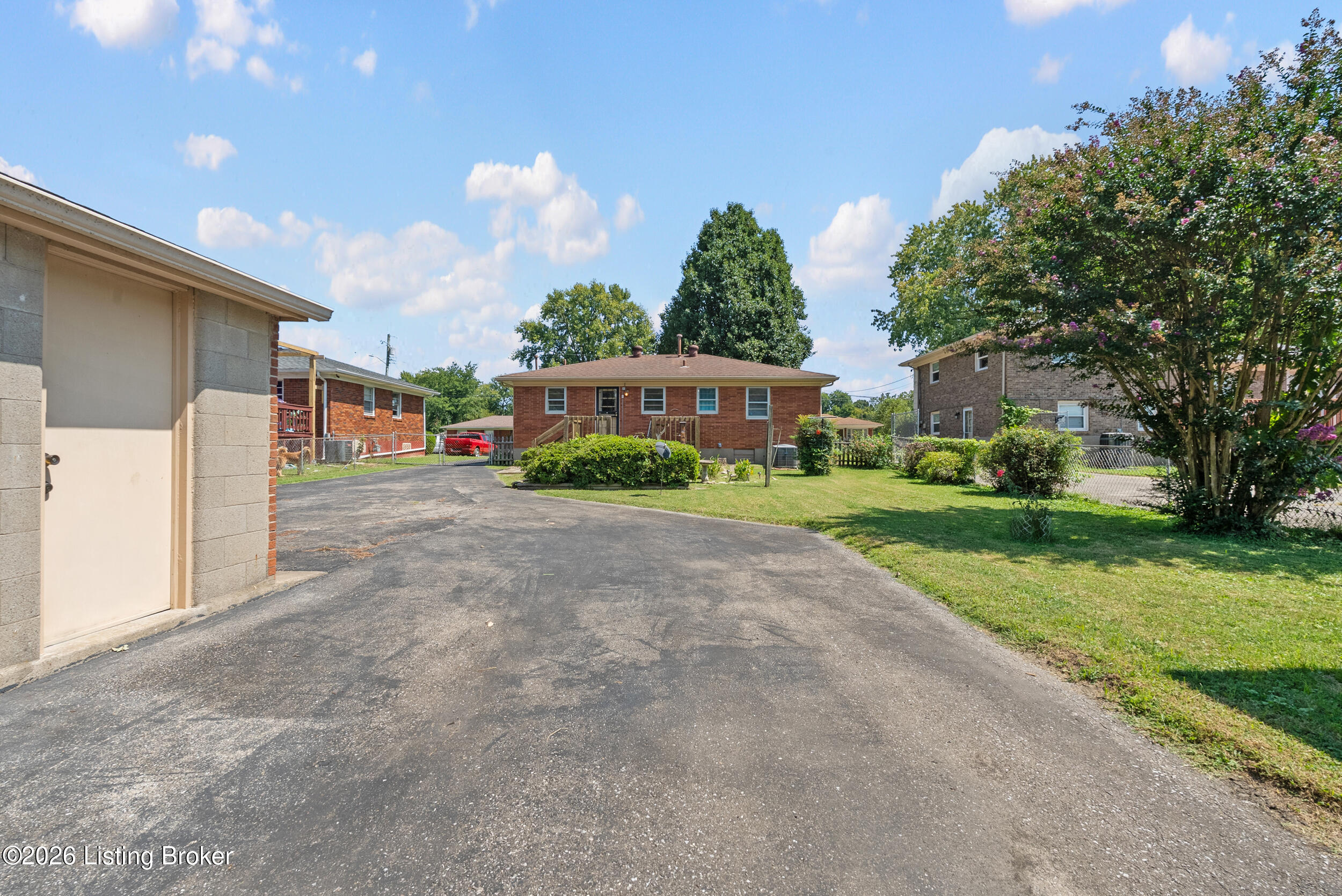 8204 Bost Ln Property Photo 30